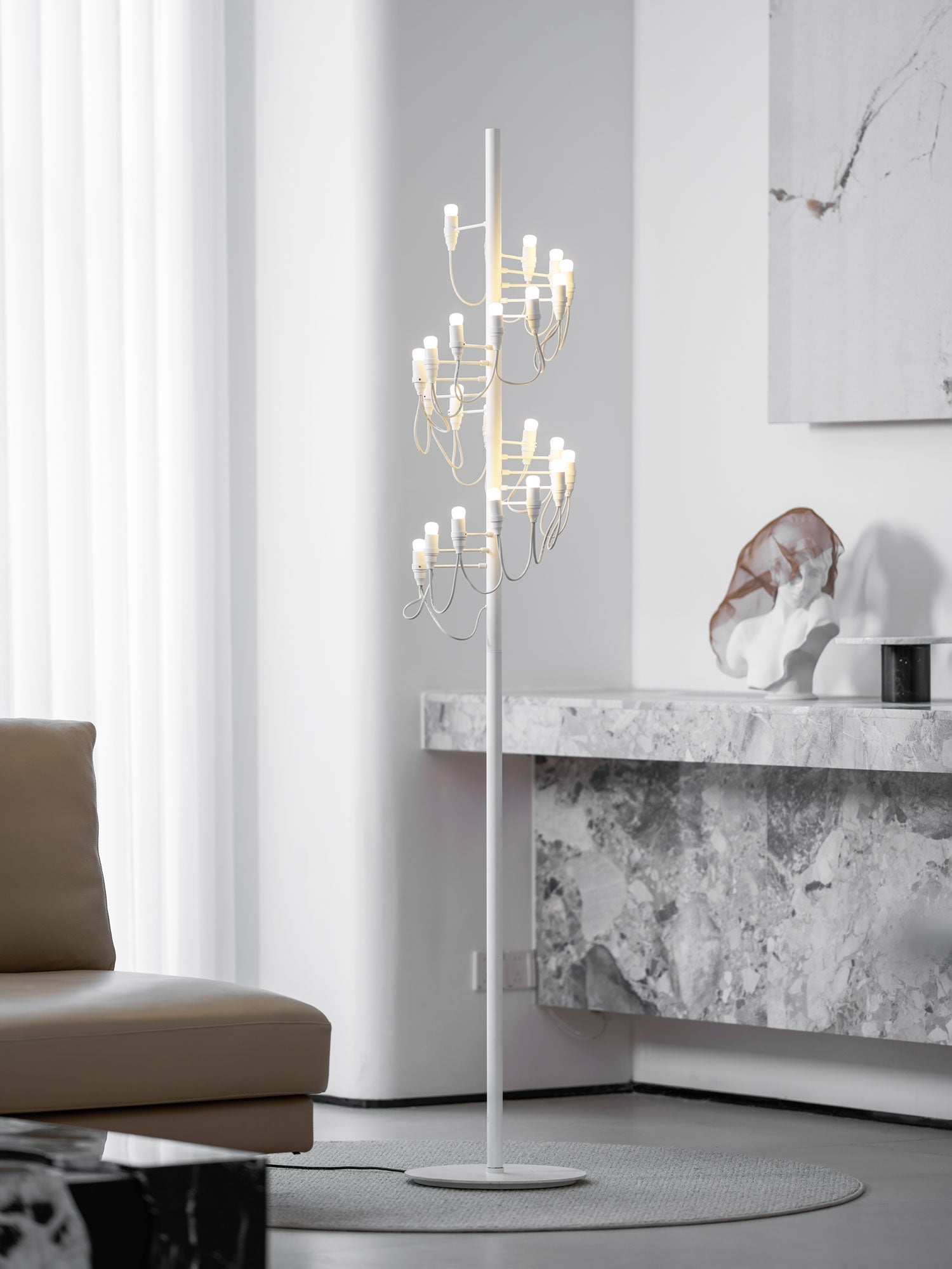 Olliryra Sculptural Steel Floor Lamp - Letslighting