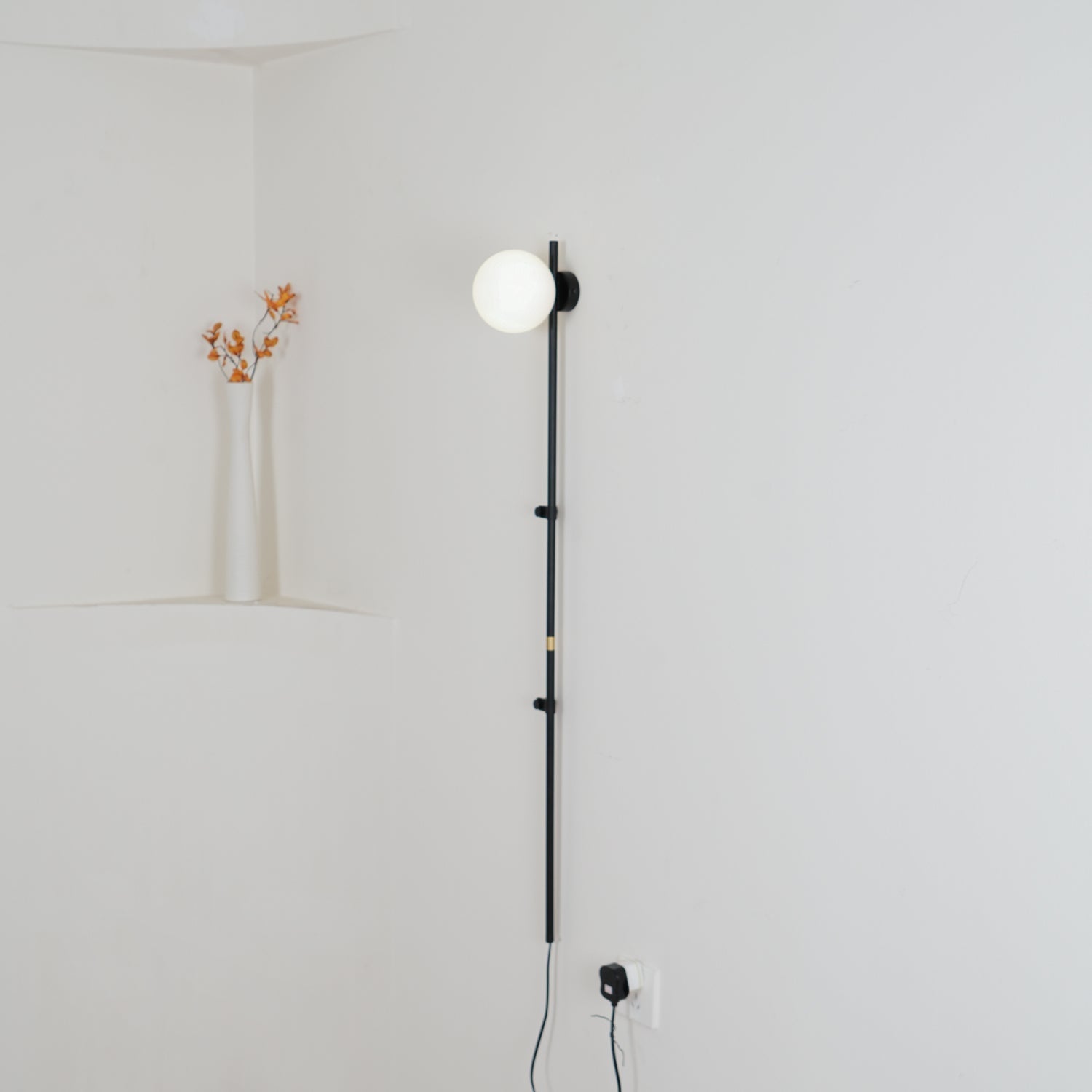 Curaeion Modern Minimalist Plug In Glass Wall Lamp - Letslighting
