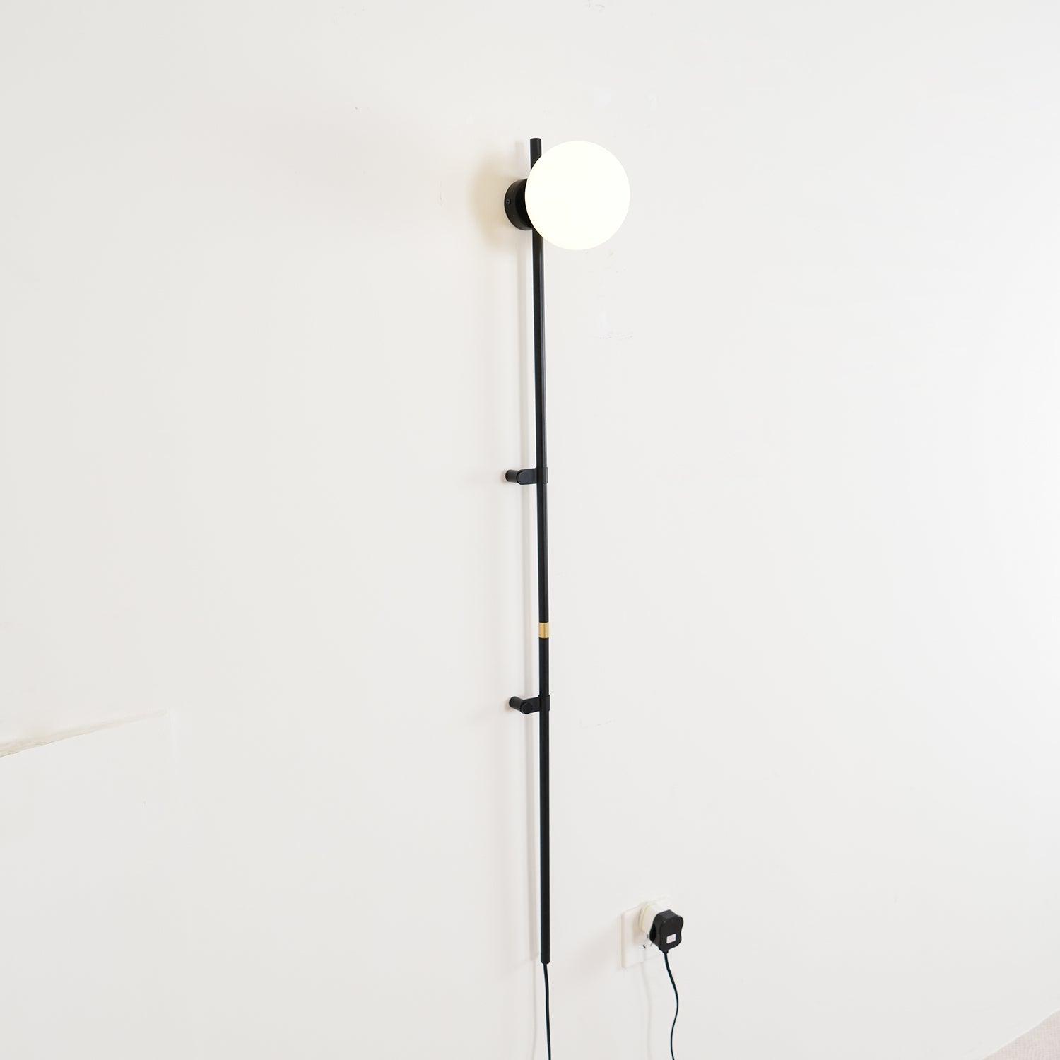 Curaeion Modern Minimalist Plug In Glass Wall Lamp - Letslighting