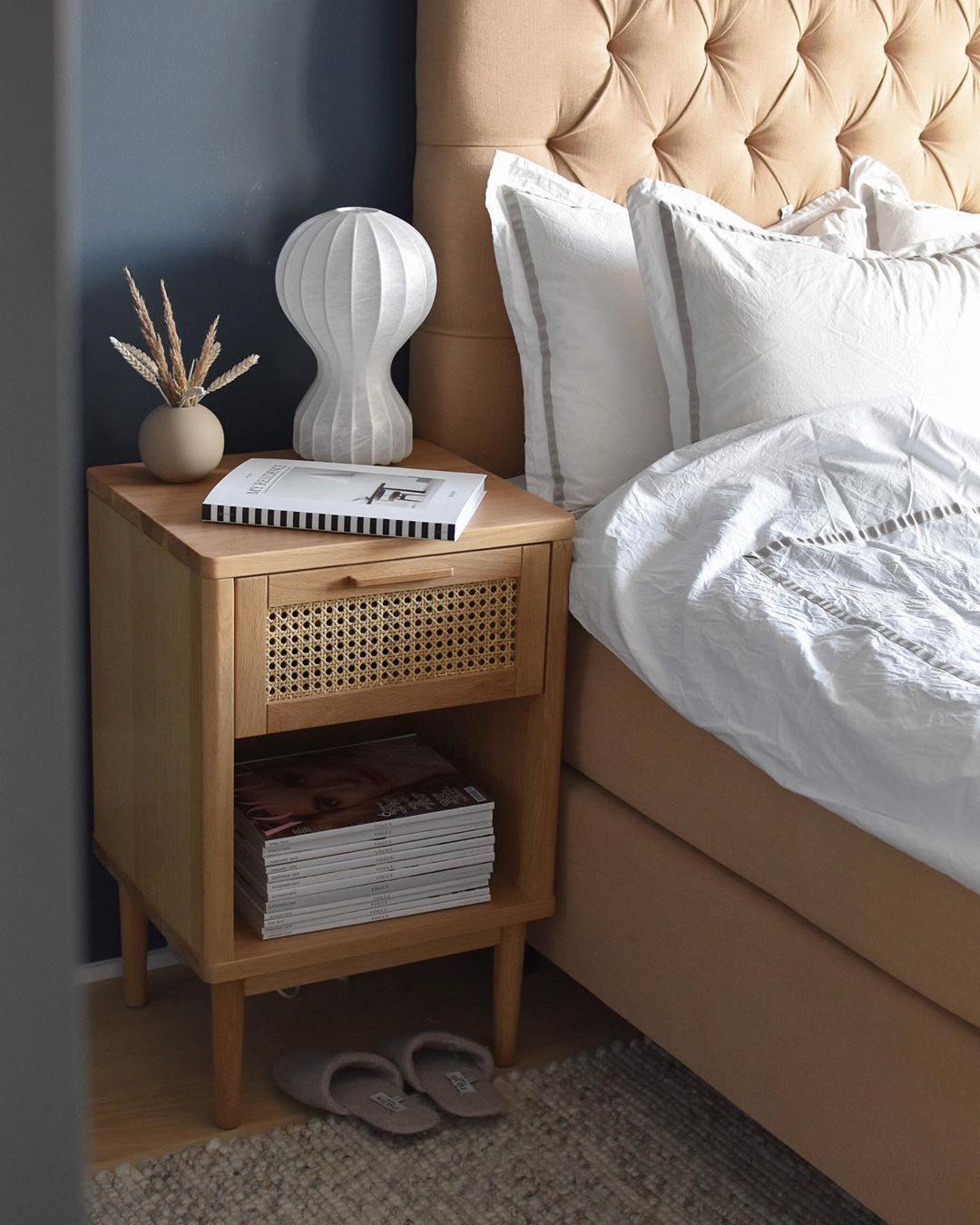 Pulsice Steel Sculptural Table Lamp - Letslighting