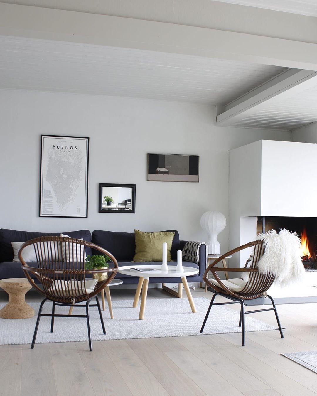 Pulsice Steel Sculptural Table Lamp - Letslighting