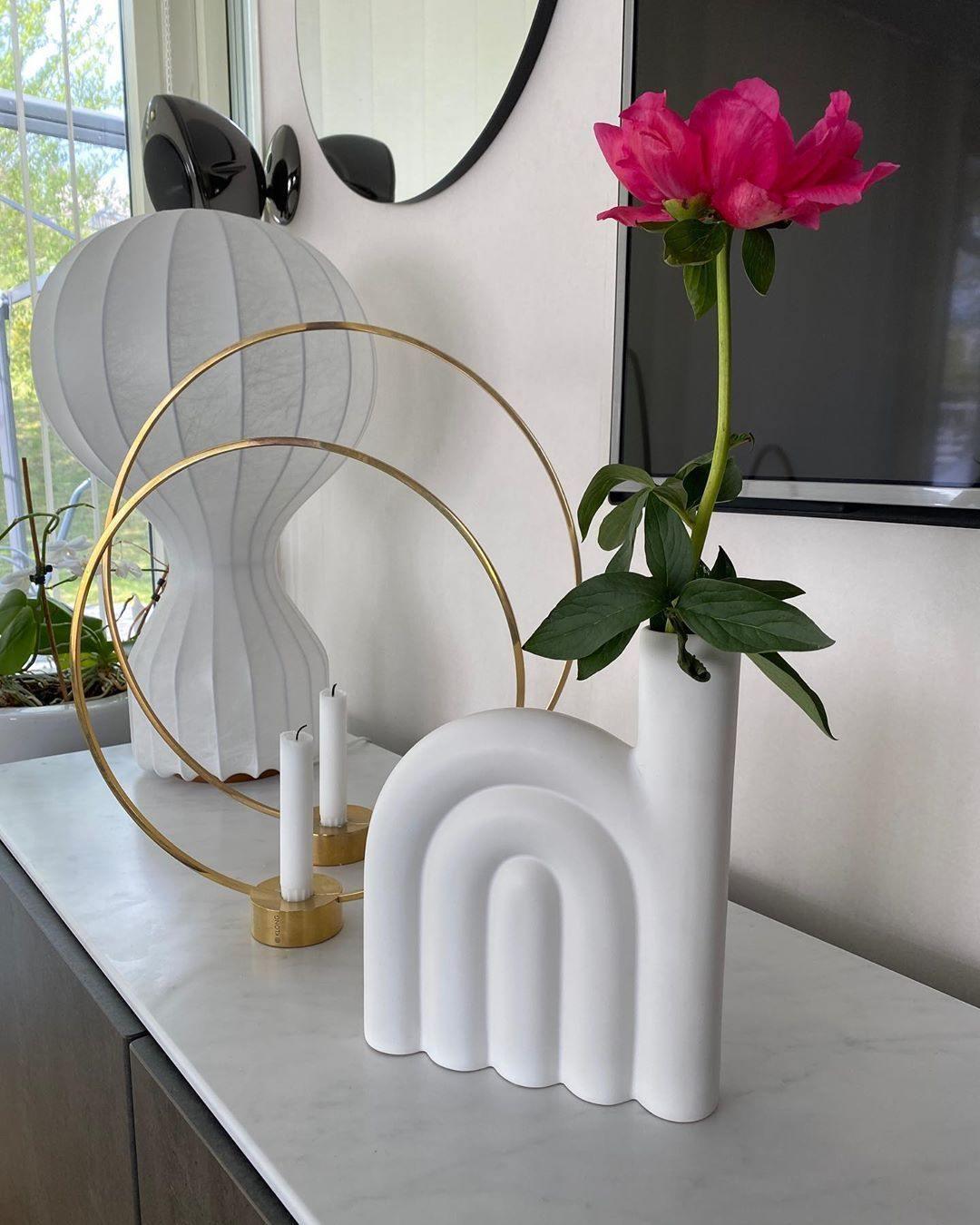 Pulsice Steel Sculptural Table Lamp - Letslighting