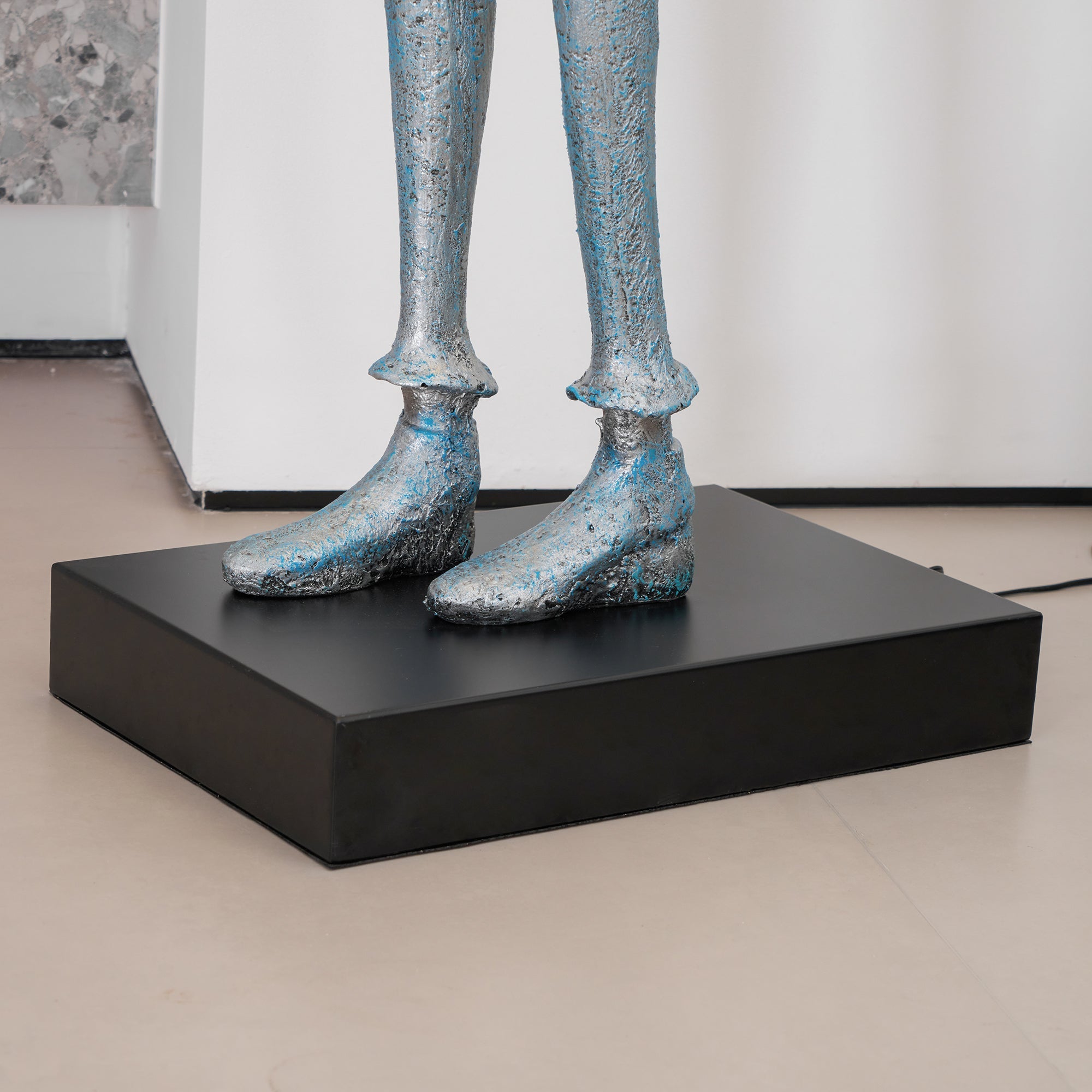 Evlirir Artistic Bronze Floor Lamp - Letslighting