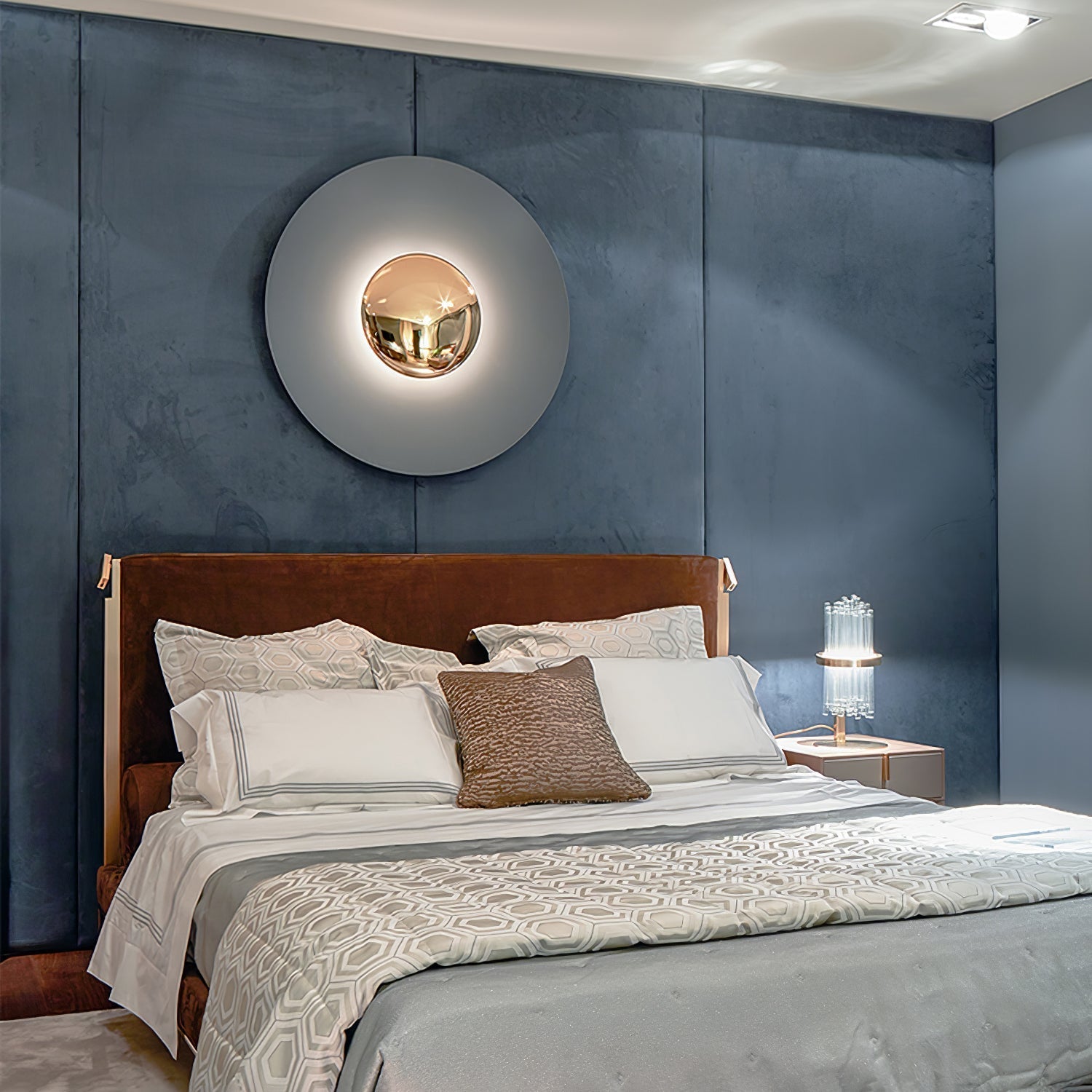 Peacemaker Elegance Simplicity Glow Wall Light - Letslighting
