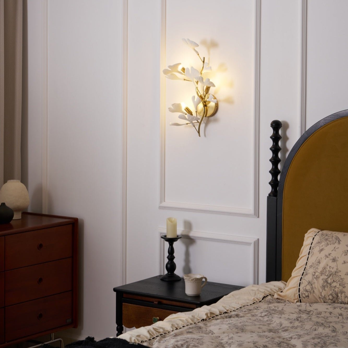Wylie Postmodern Luxury Gingko Ceramics Wall Lamp - Letslighting