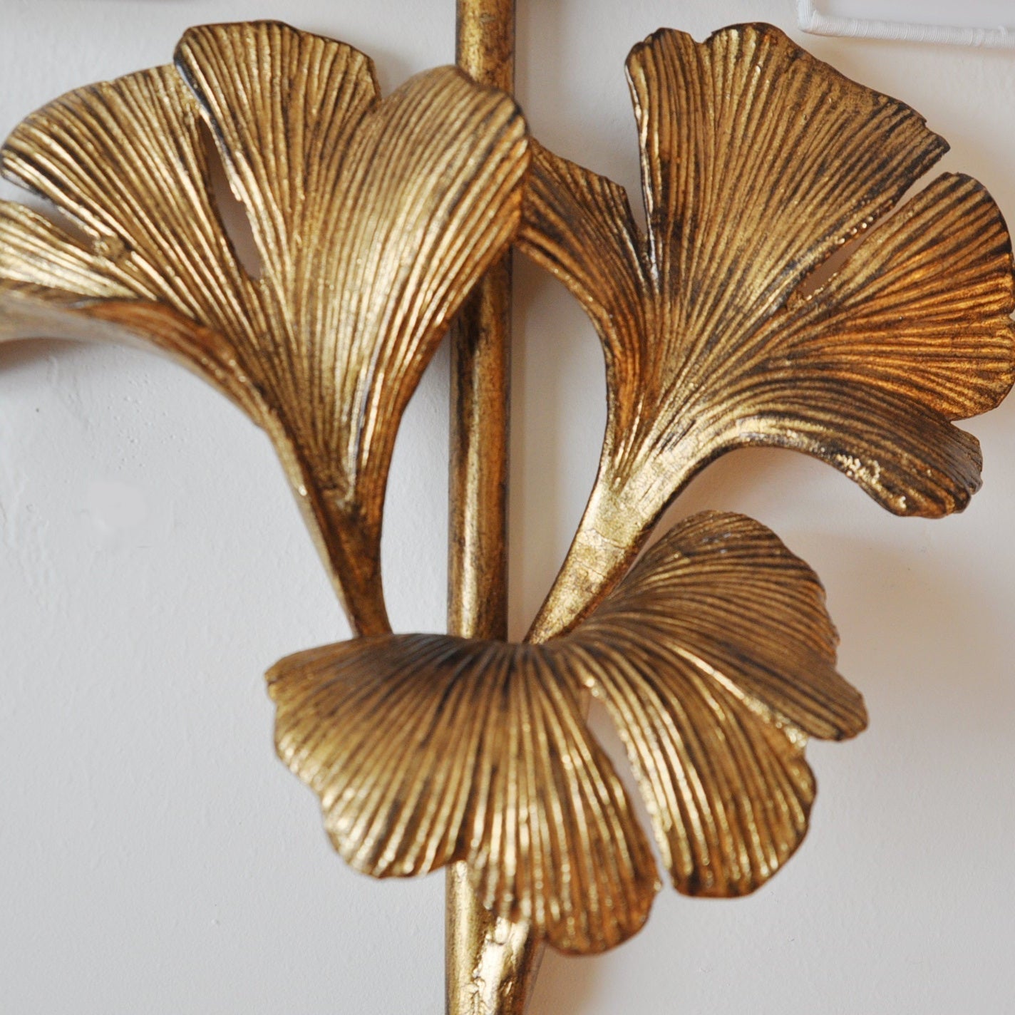 Silva Ginkgo Leaf Wall Lamp - Letslighting