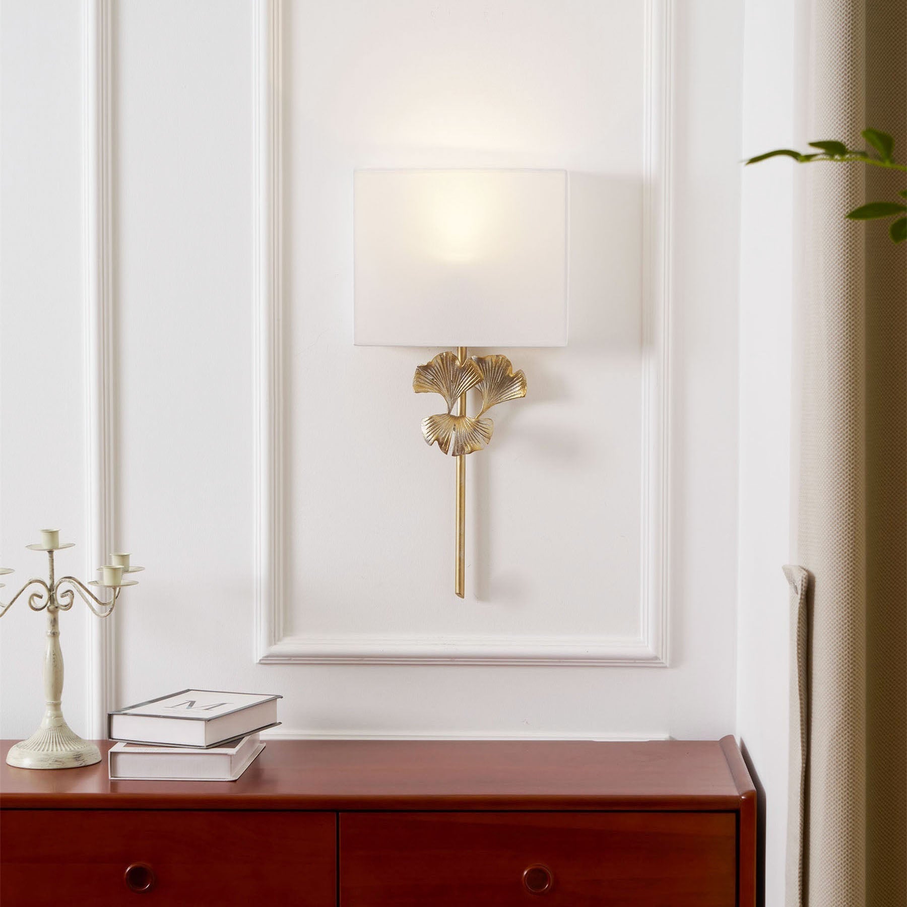 Silva Ginkgo Leaf Wall Lamp - Letslighting