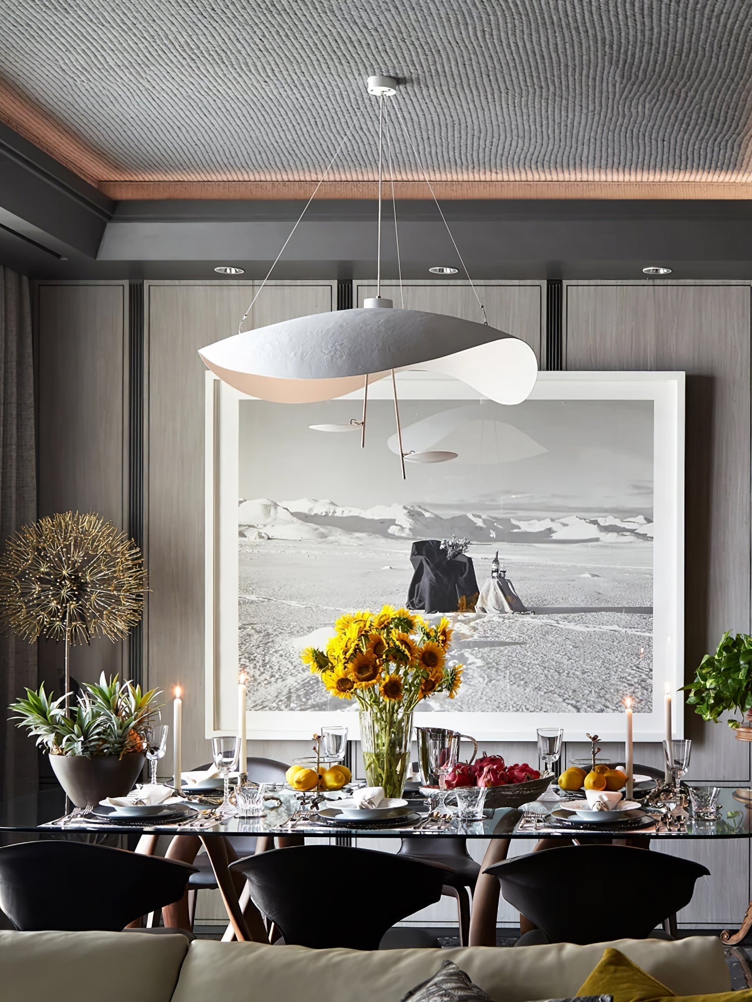 Lustra Pendant Lamp Black Gold Curved Shade - Letslighting
