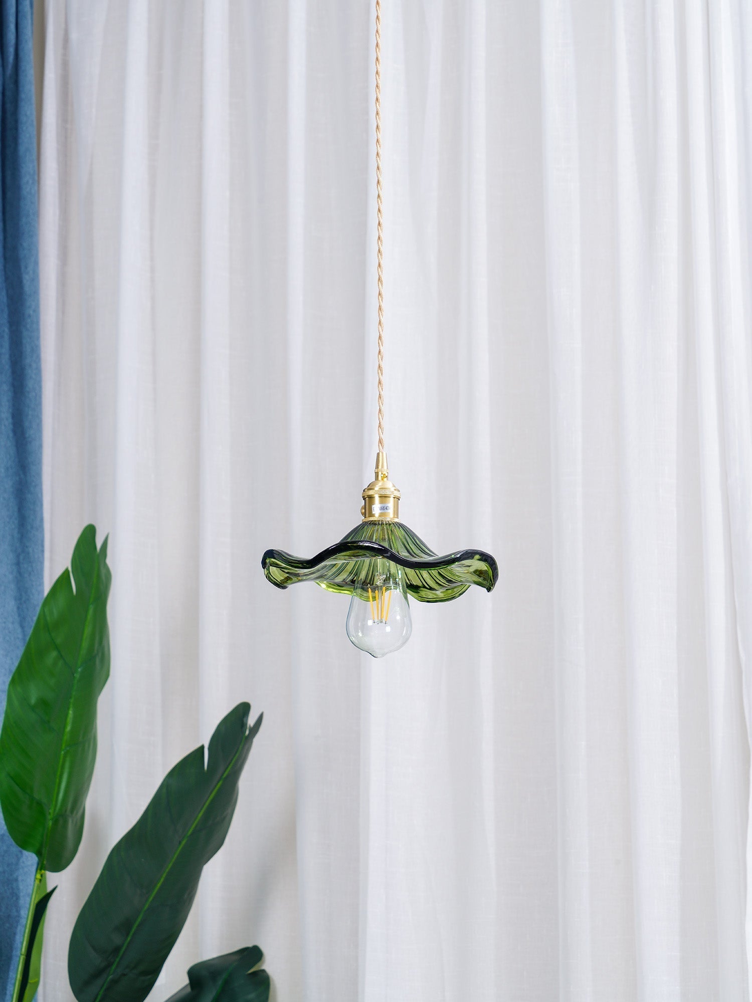 Daphne Modern Glass Flower Pendant Light - Letslighting