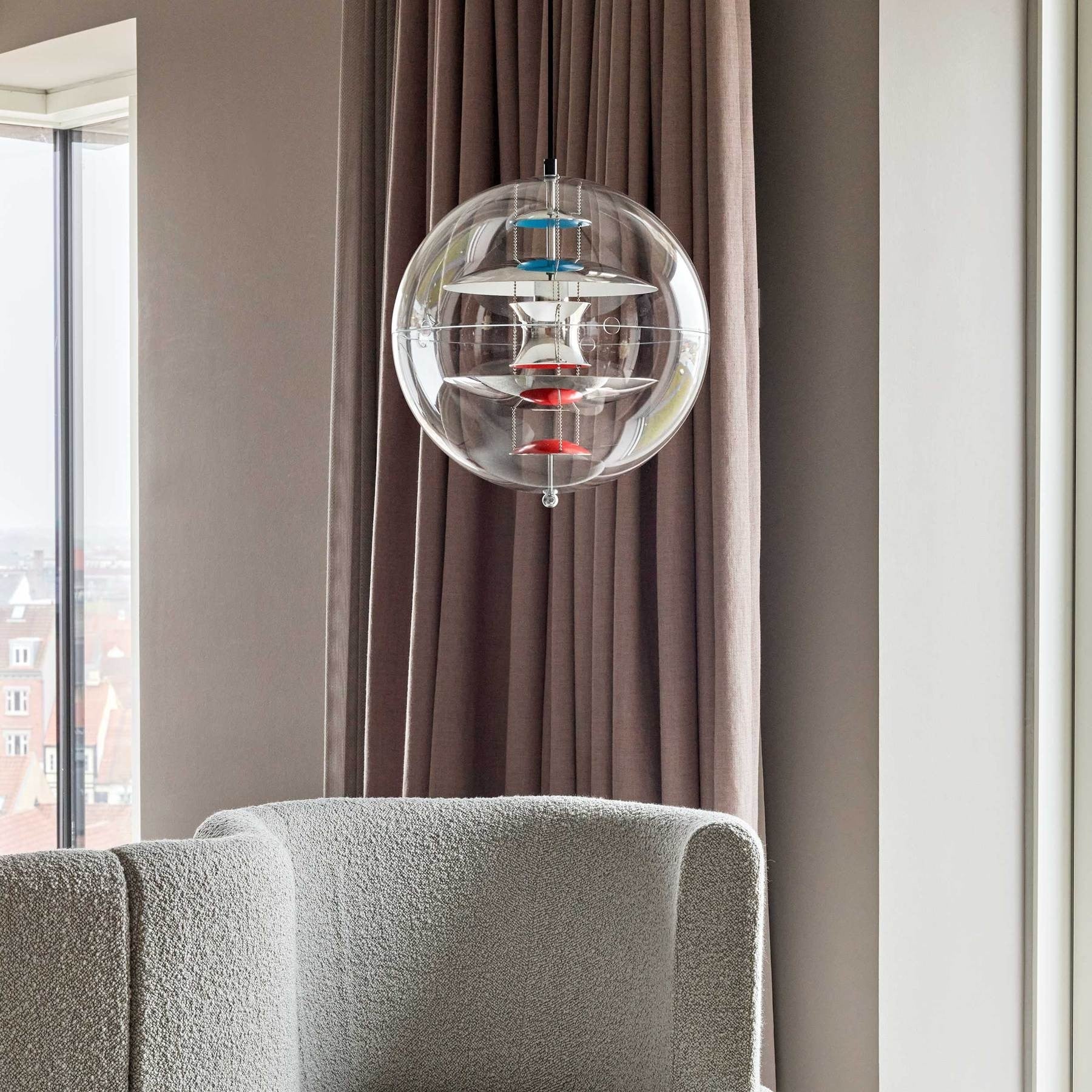 Orlaeen Individual Creativity Globe Acrylic Pendant Lamp - Letslighting
