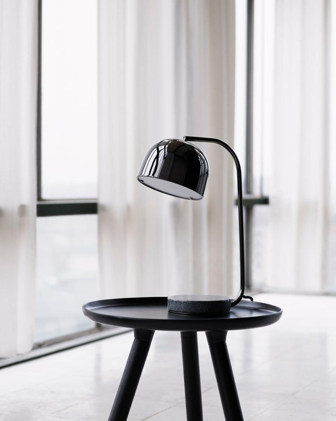 Elara Minimalist Table Lamp - Letslighting