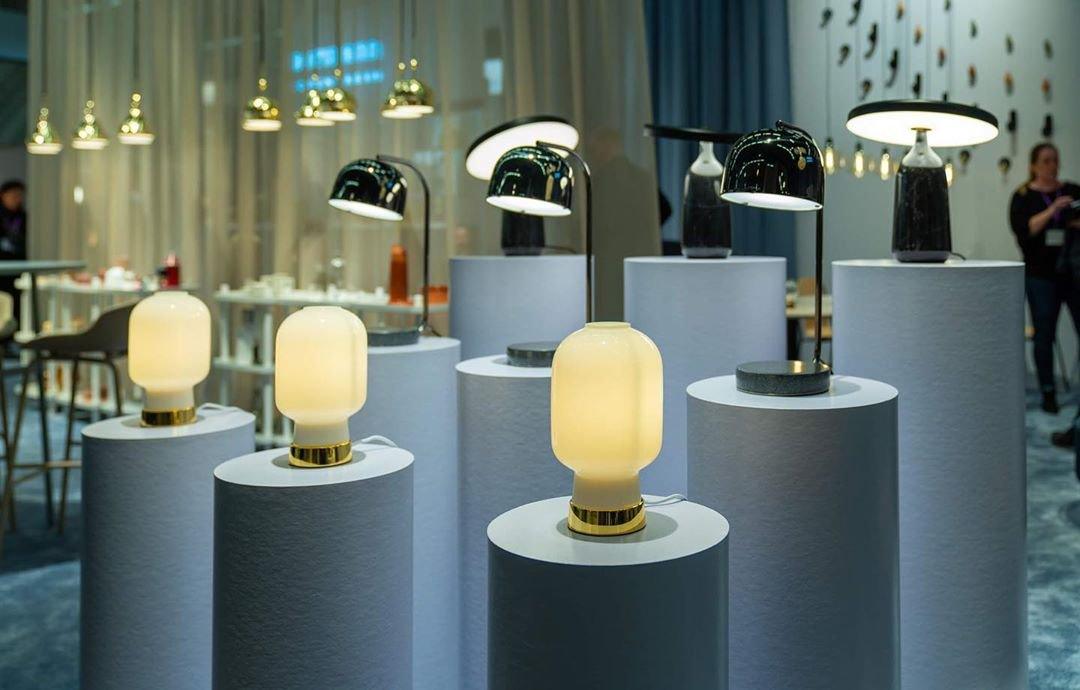 Elara Minimalist Table Lamp - Letslighting