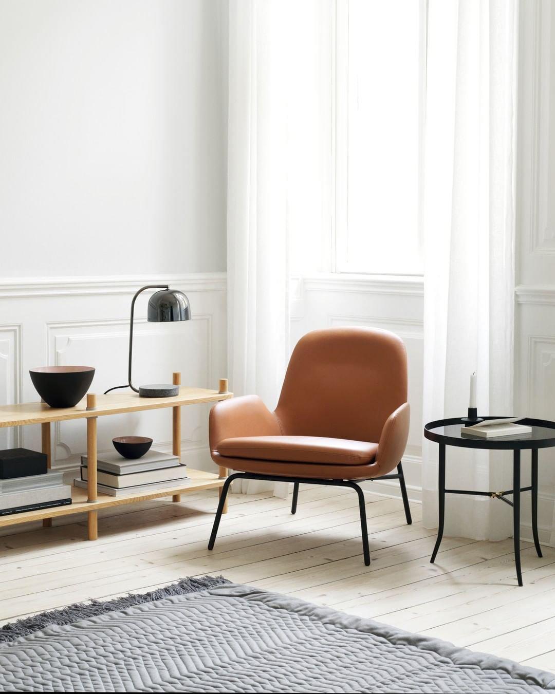 Elara Minimalist Table Lamp - Letslighting