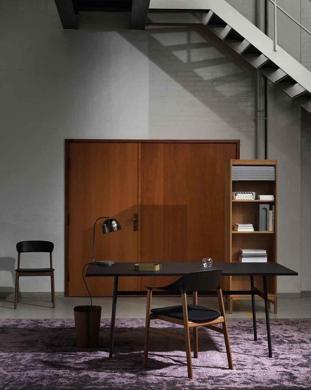 Elara Minimalist Table Lamp - Letslighting