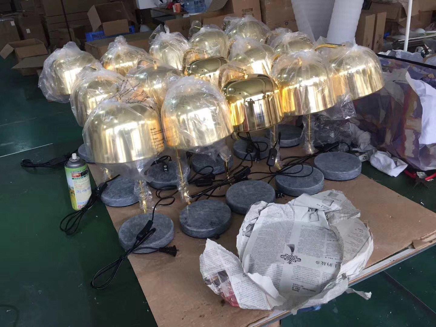 Elara Minimalist Table Lamp - Letslighting