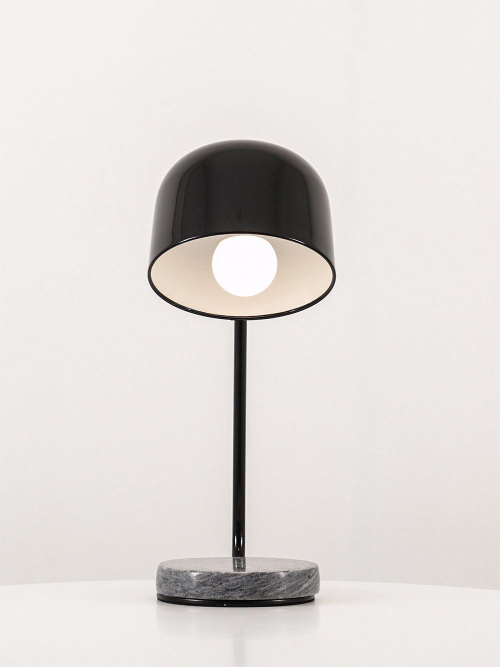 Elara Minimalist Table Lamp - Letslighting