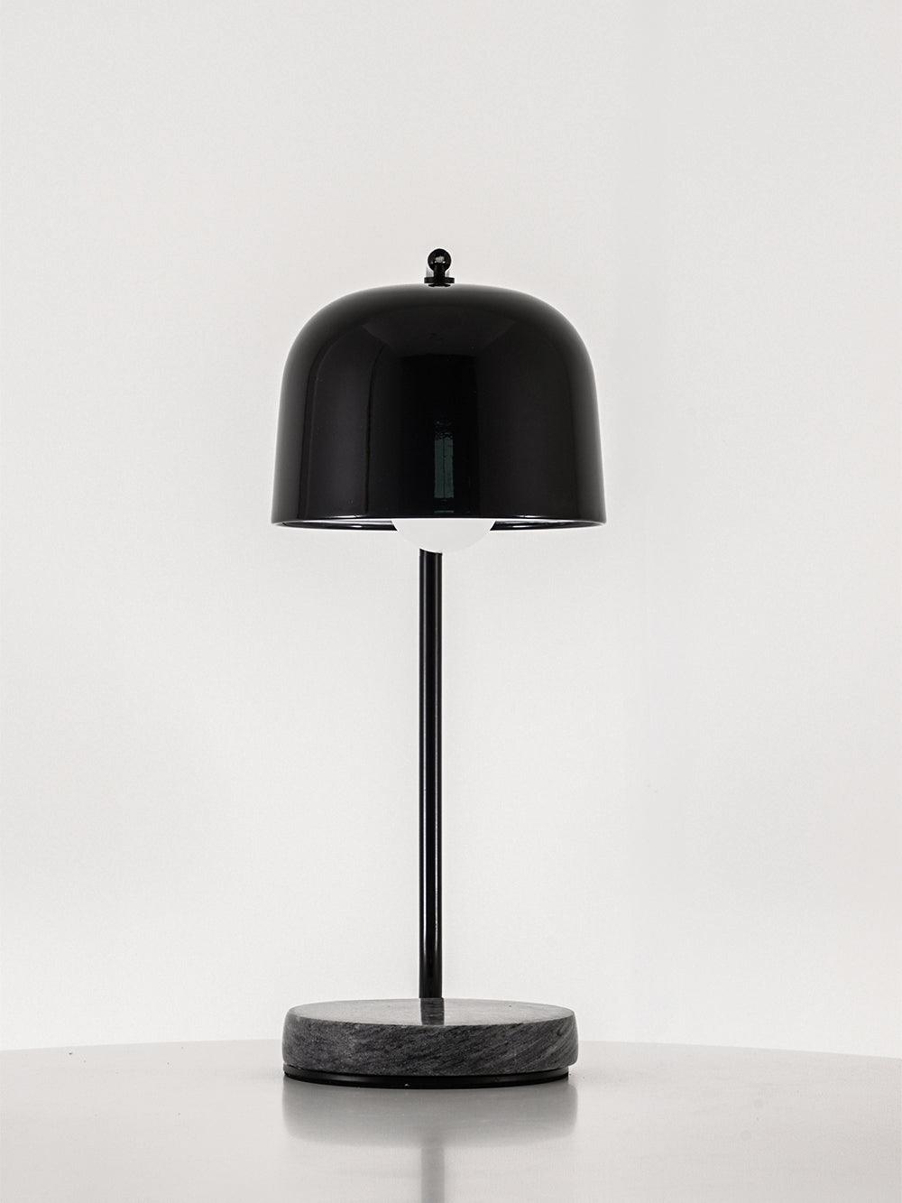 Elara Minimalist Table Lamp - Letslighting