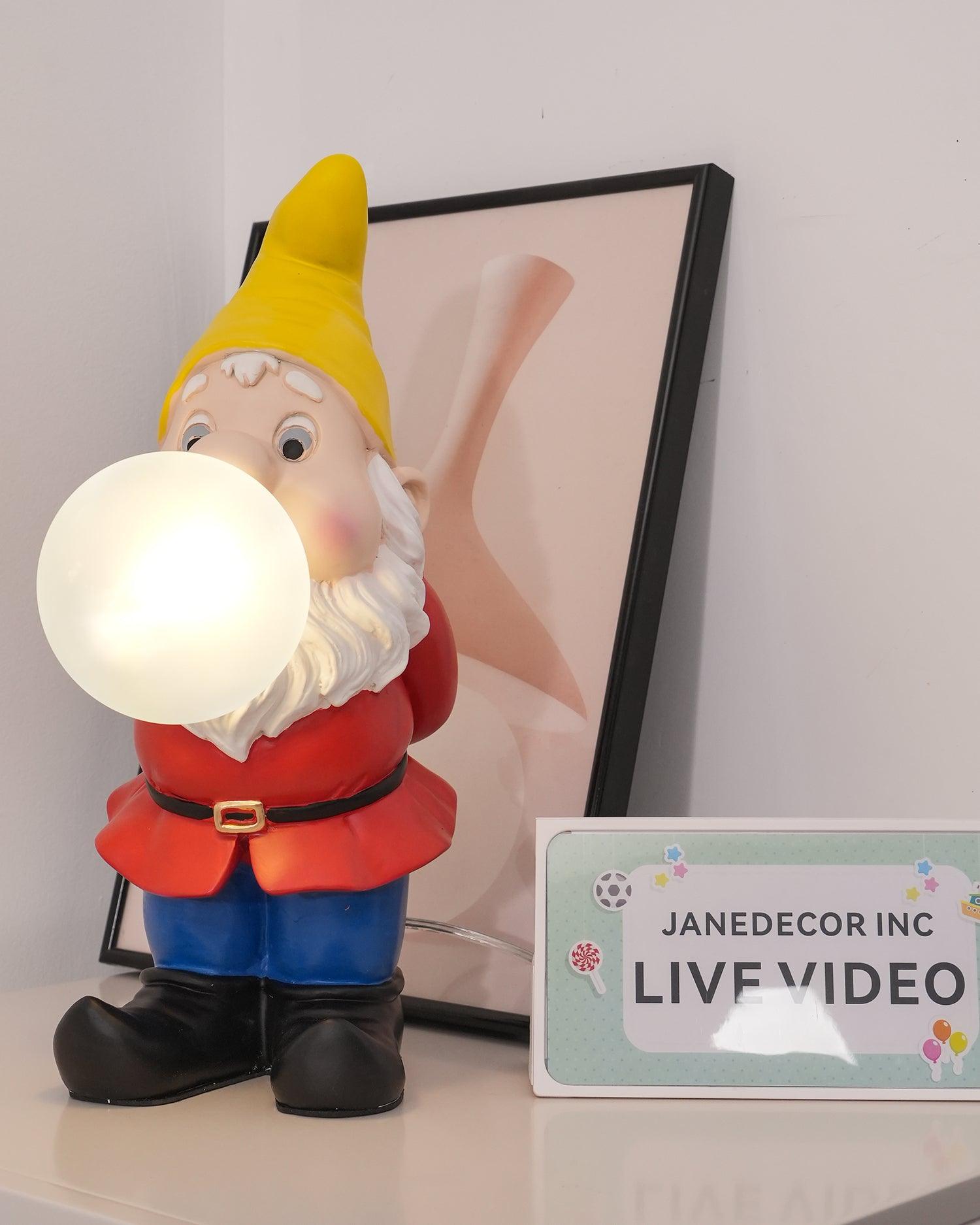 Brisa Resin Playful Table Lamp - Letslighting