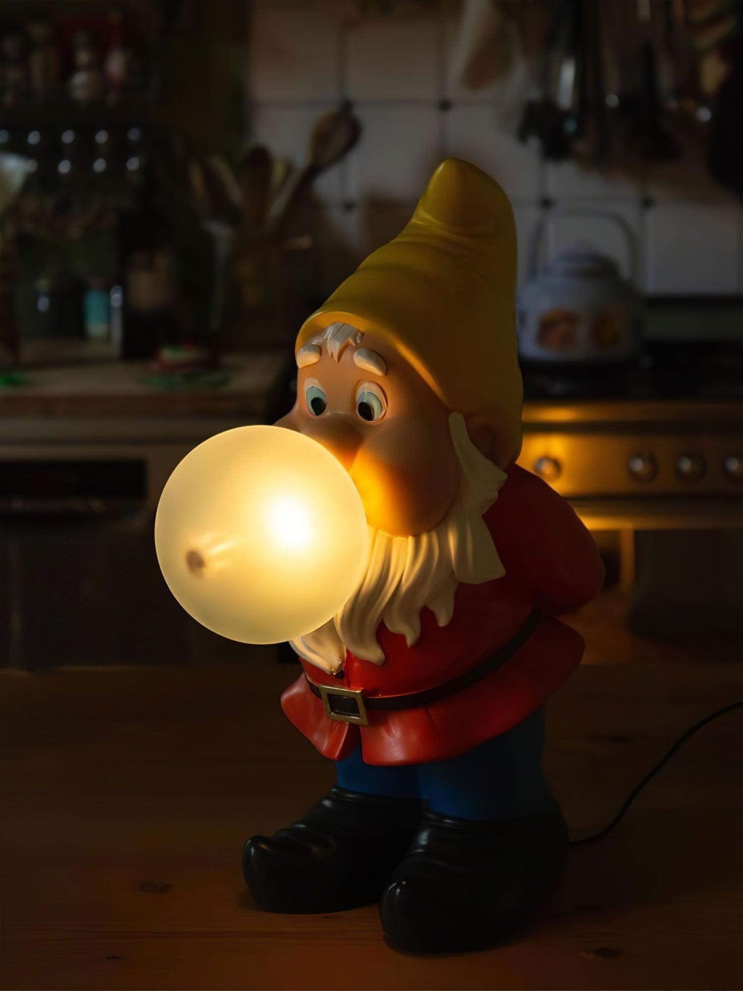 Brisa Resin Playful Table Lamp - Letslighting