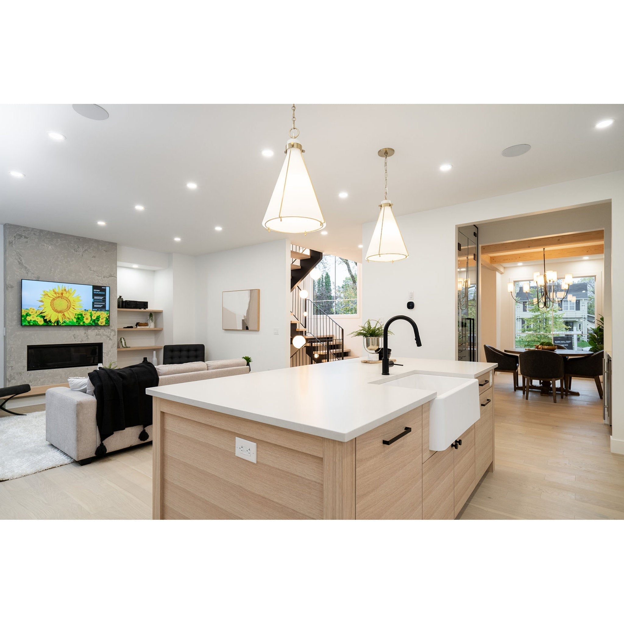 Asolira Vintage Industrial Black Fabric Chandelier - Letslighting