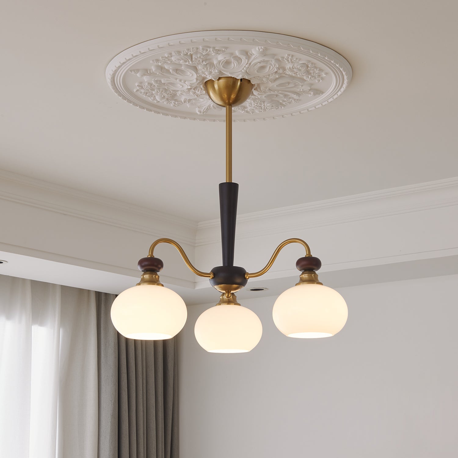 Calaeila Traditional Elegance Sphere Wood Glass Chandelier - Letslighting