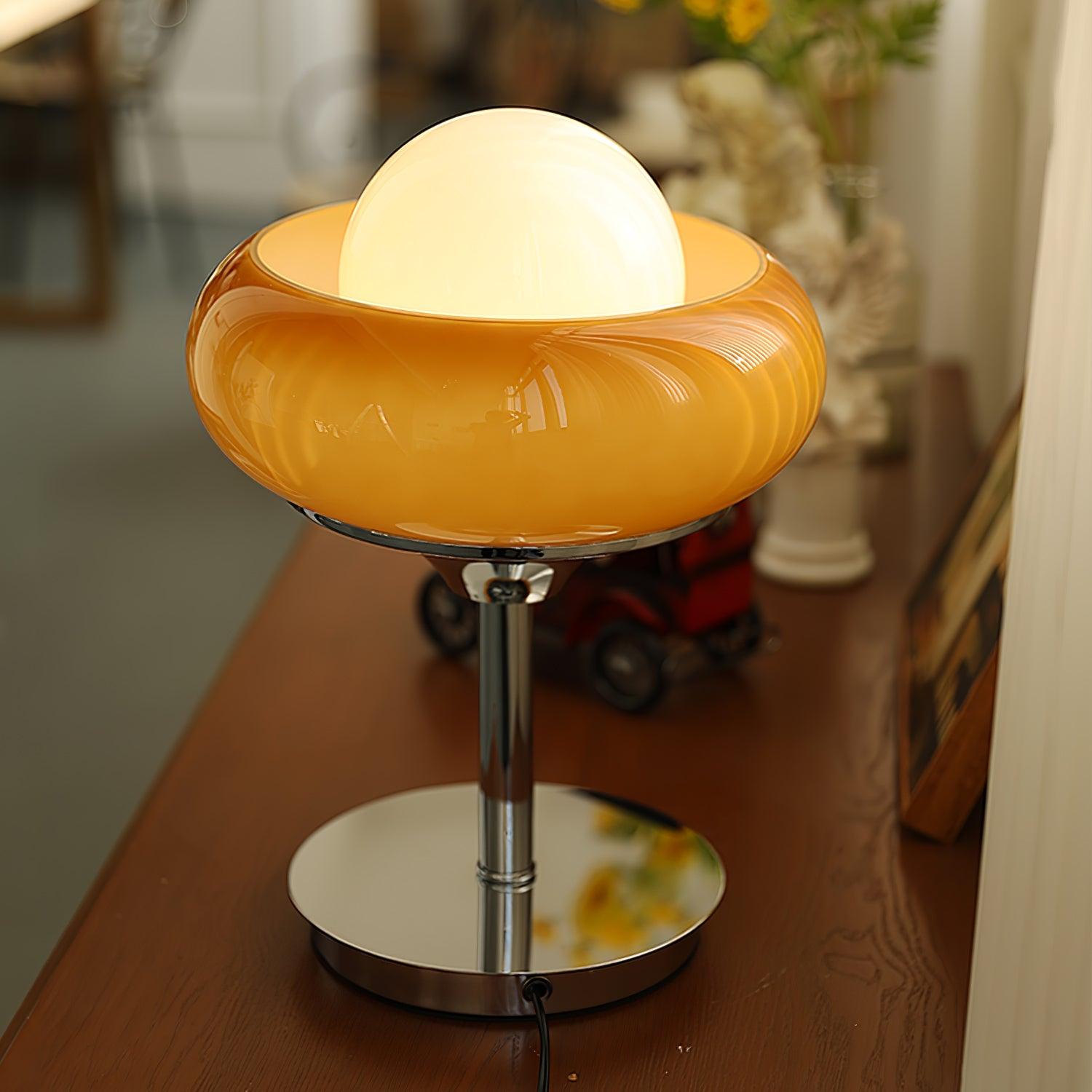 Solise Glass Retro Table Lamp - Letslighting