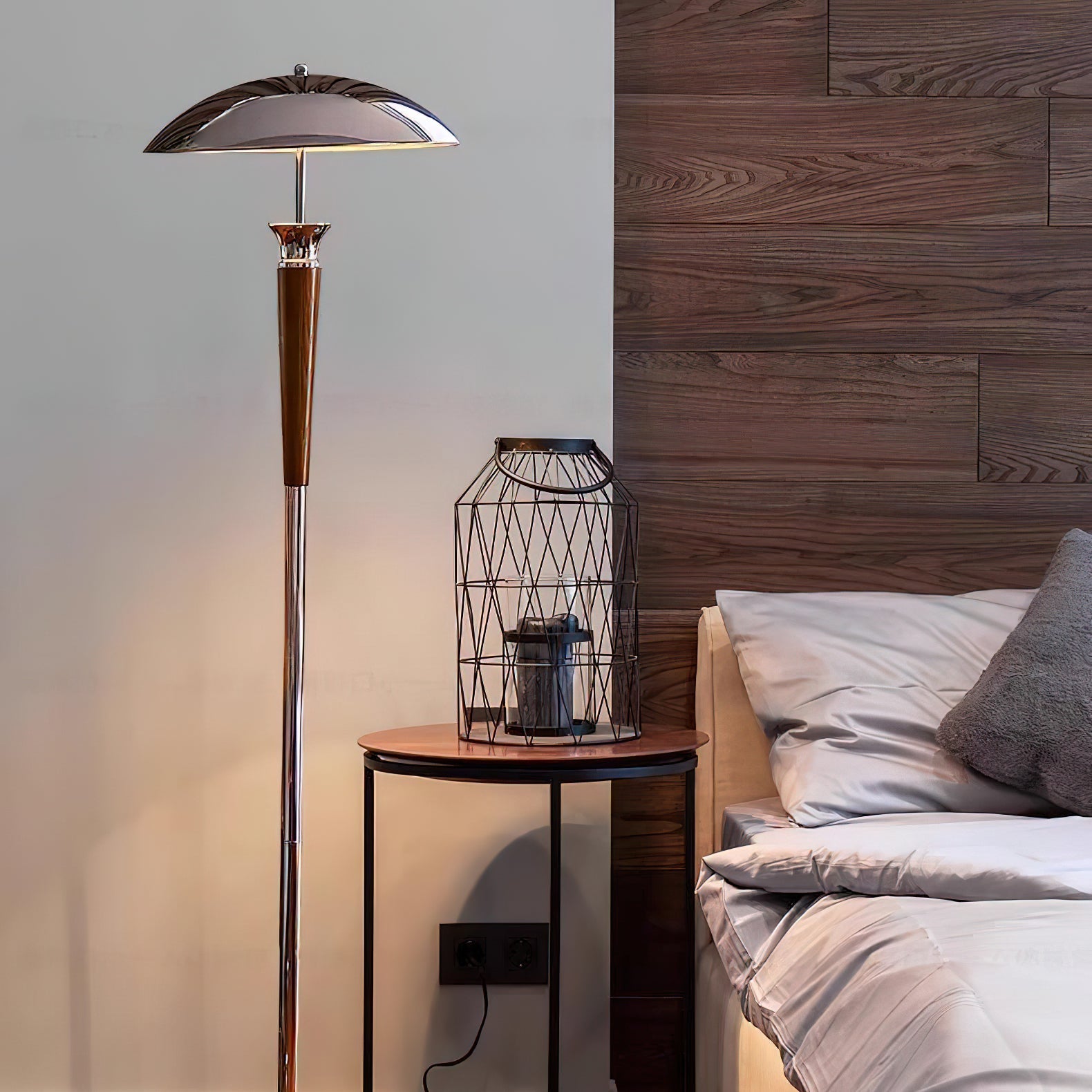 Vizoril Retro Chrome Floor Lamp - Letslighting