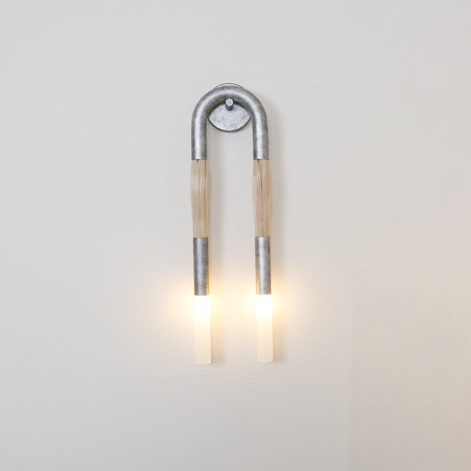 Ritta Horsehair Wall Lamp