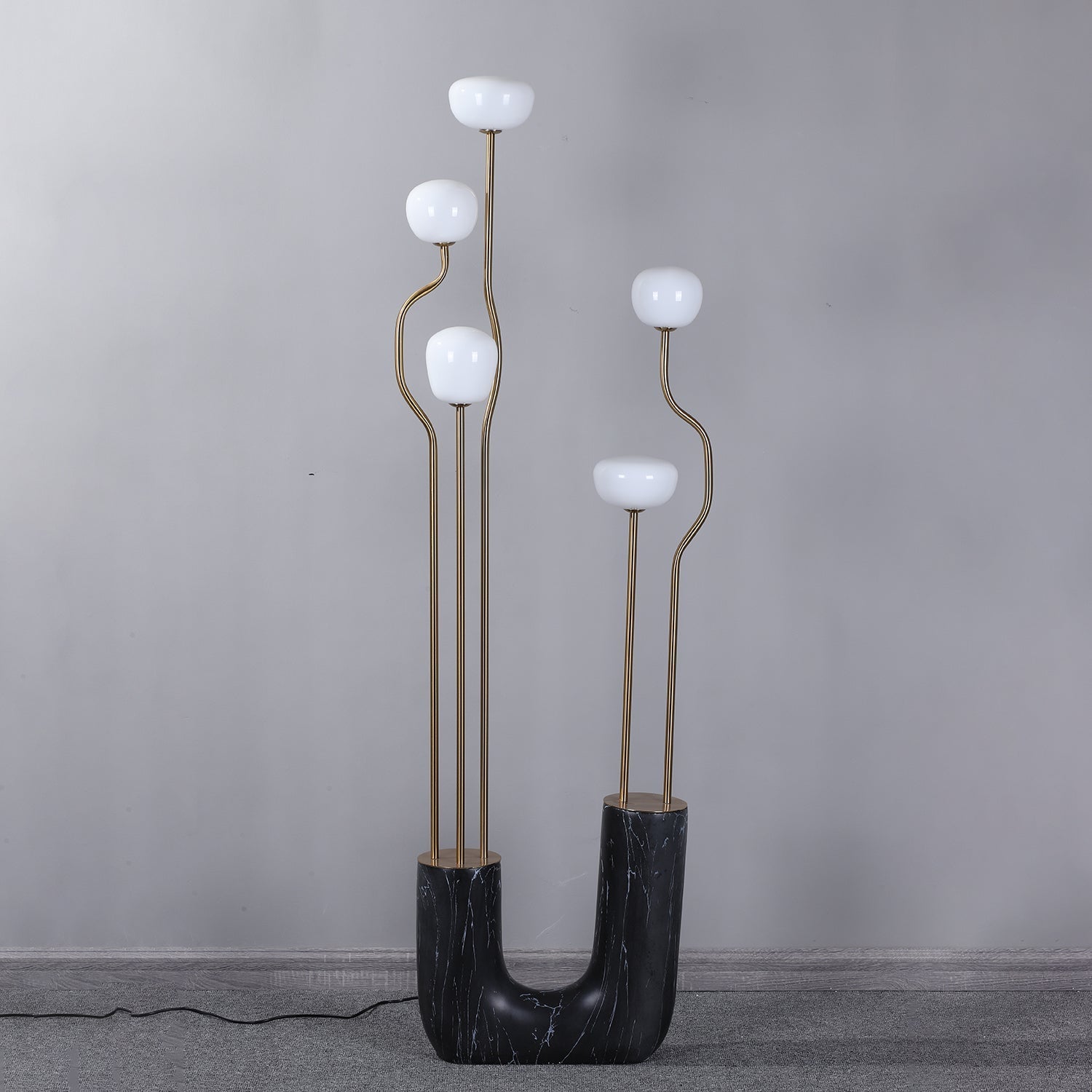 Aria Bloom Floor Lamp - Blowlighting