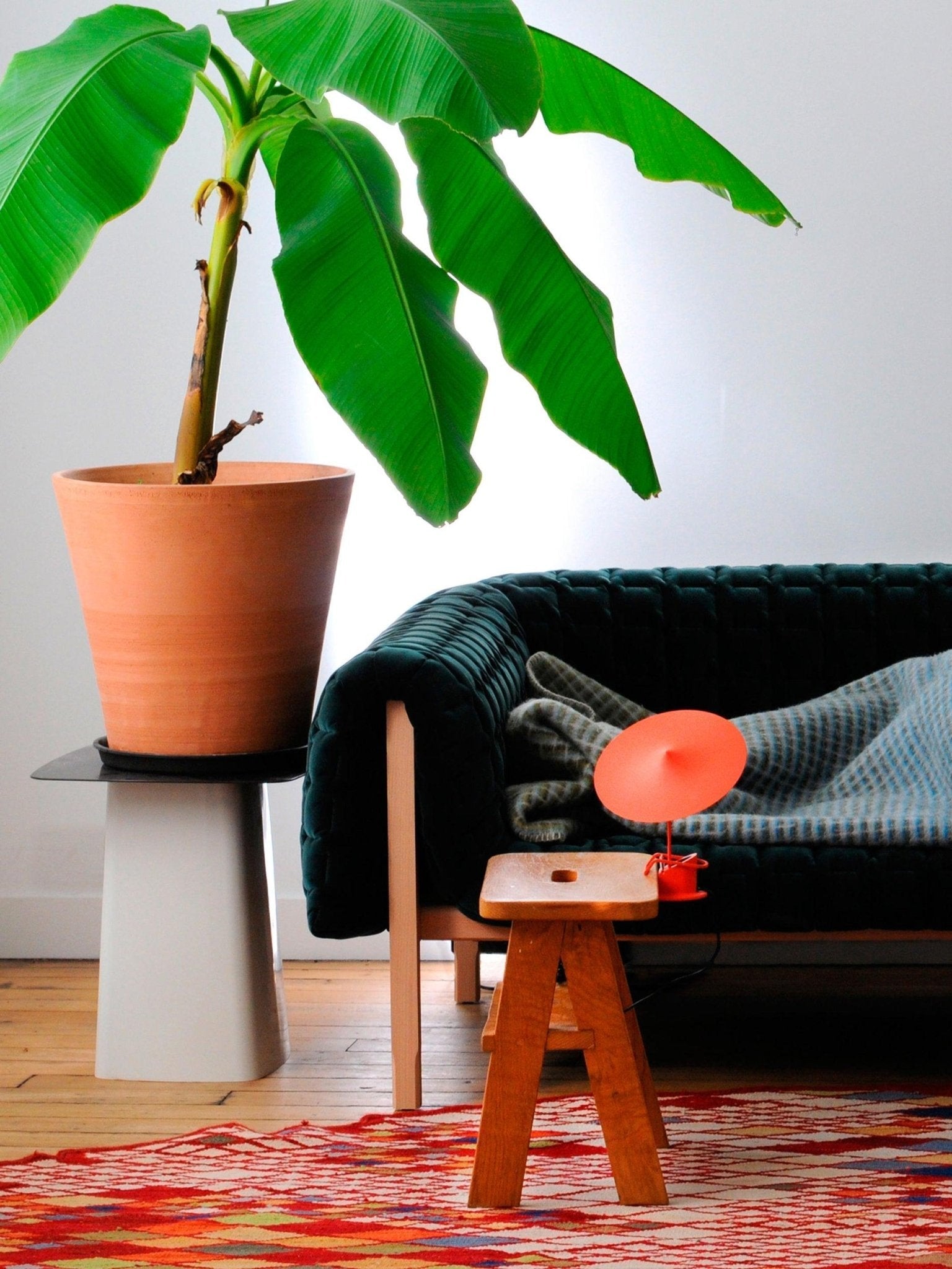 Lumoce Futuristic Table Lamp - Letslighting