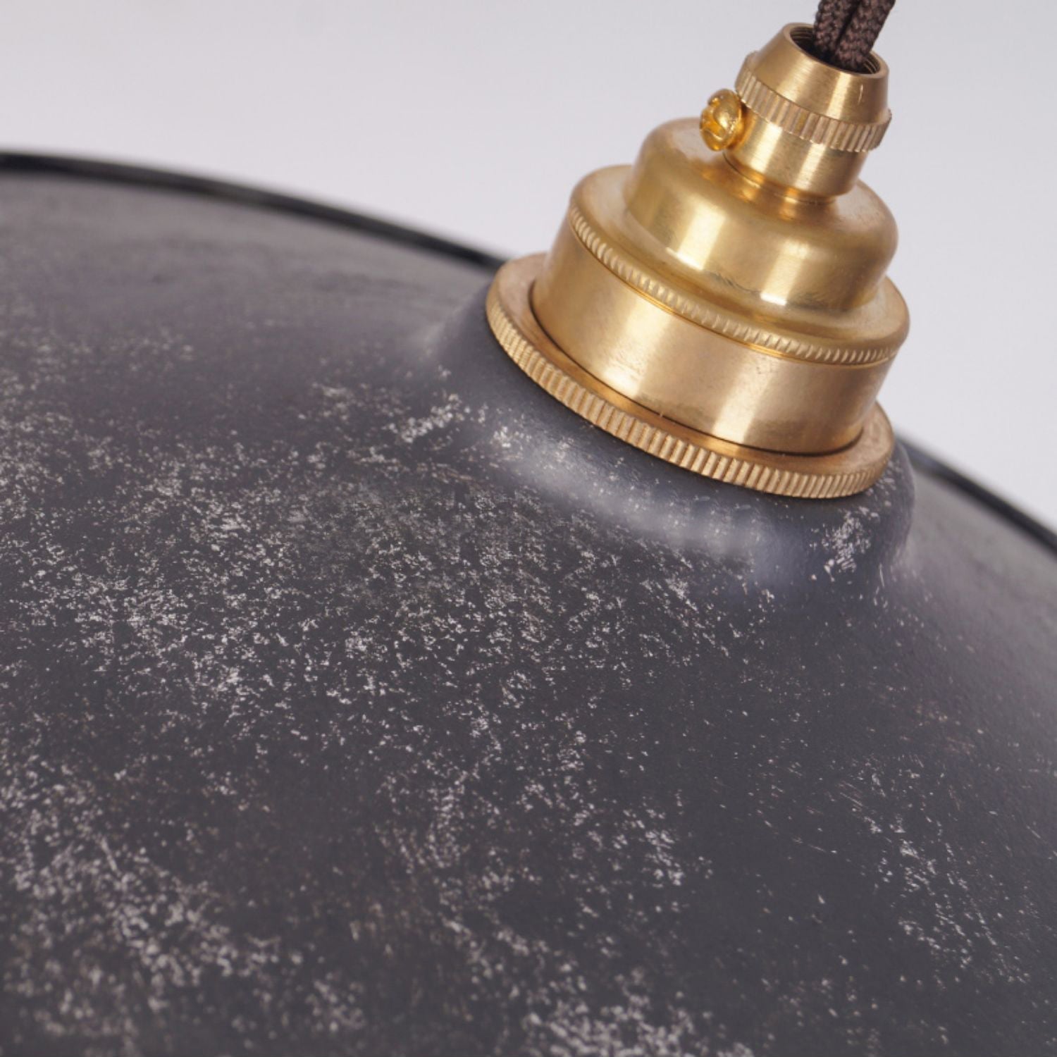 Zotheira Vintage Industrial Flat Pendant Light - Letslighting