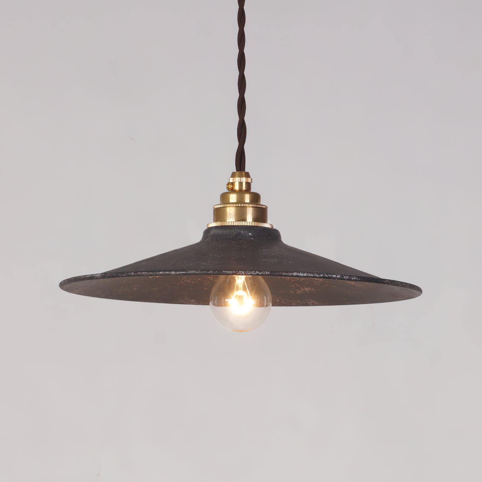 Zotheira Vintage Industrial Flat Pendant Light - Letslighting