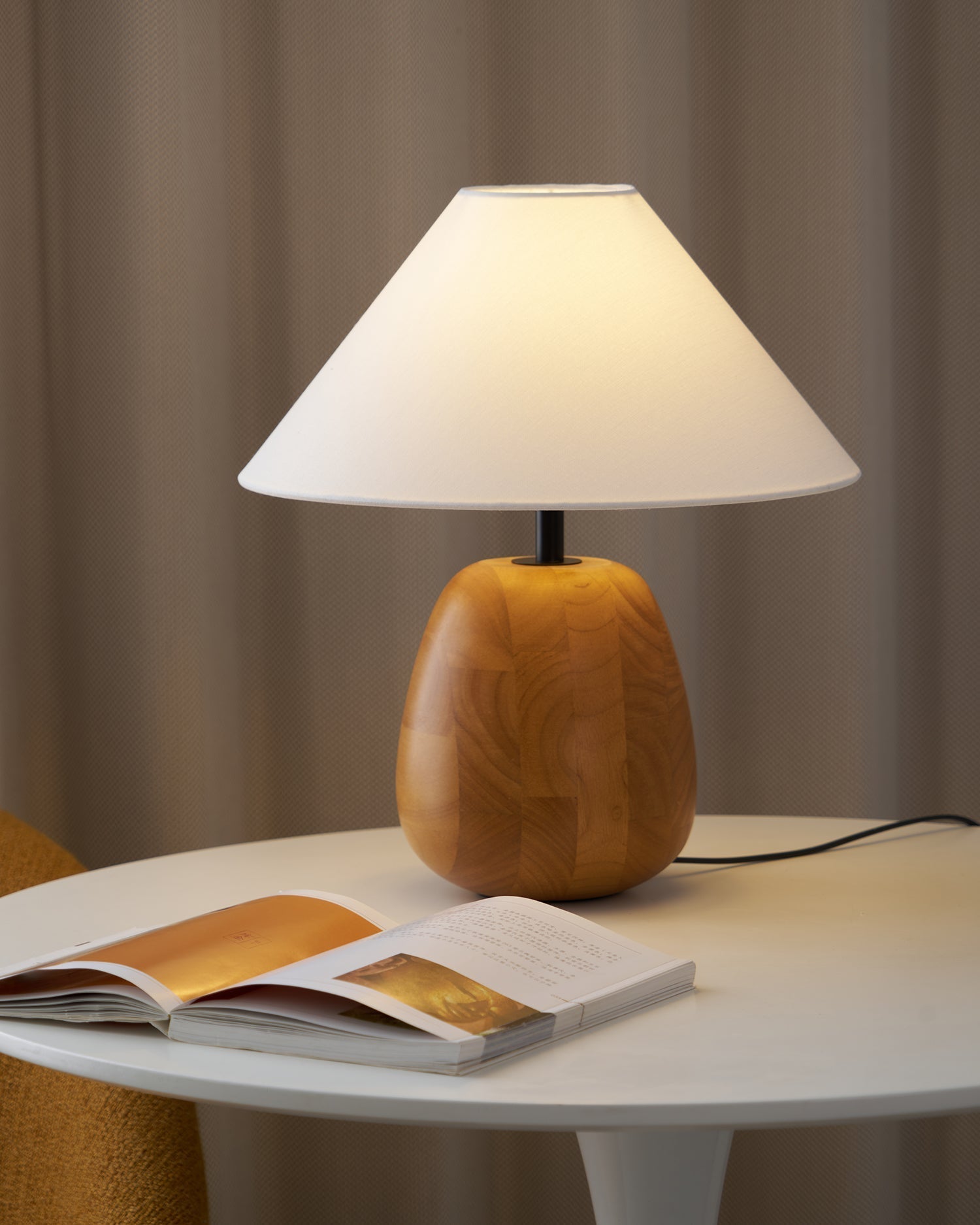Nina Modern Wood Table Lamp - Letslighting
