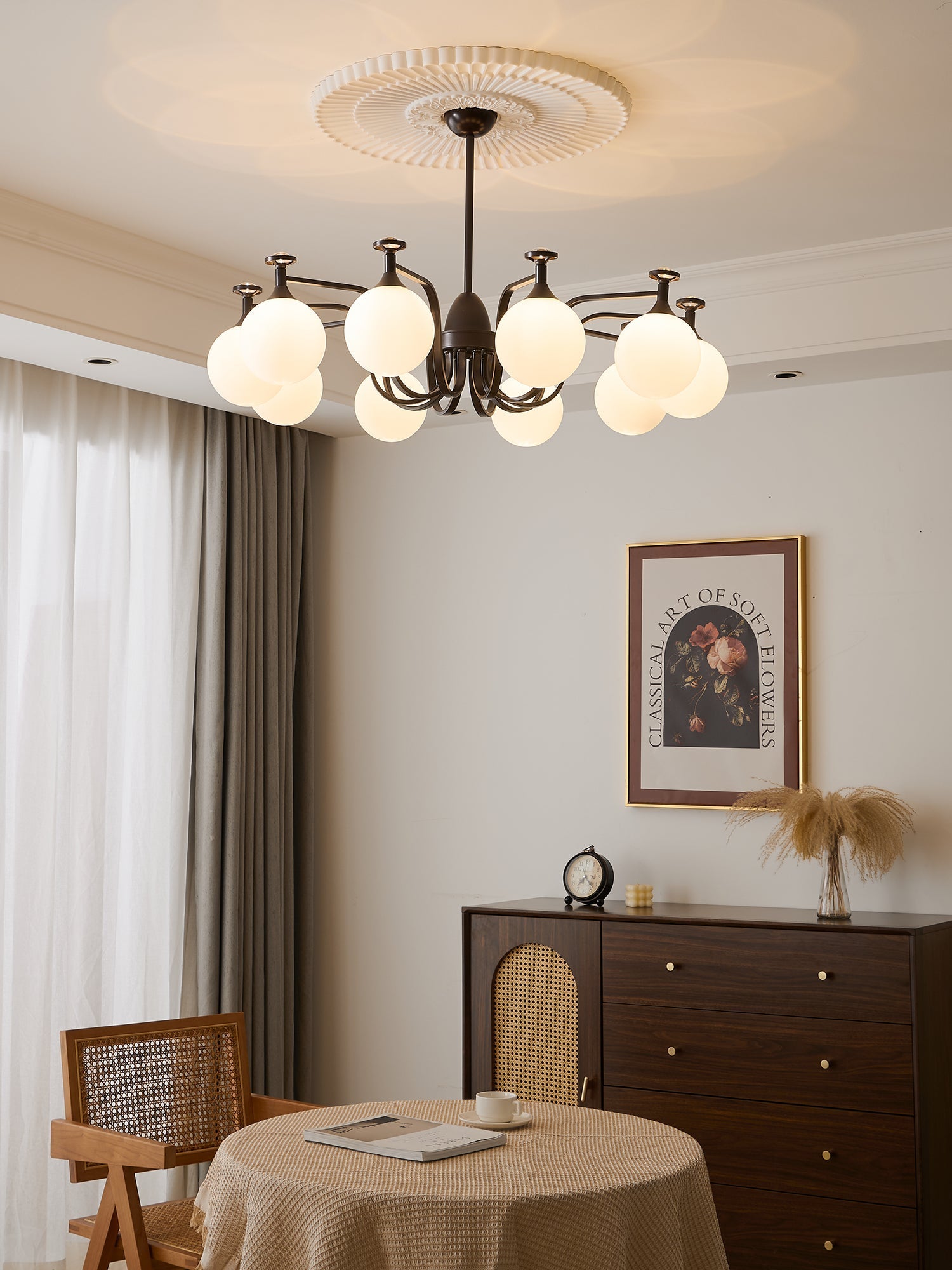 Zotheira Elegance Vintage Glass Chandelier - Letslighting