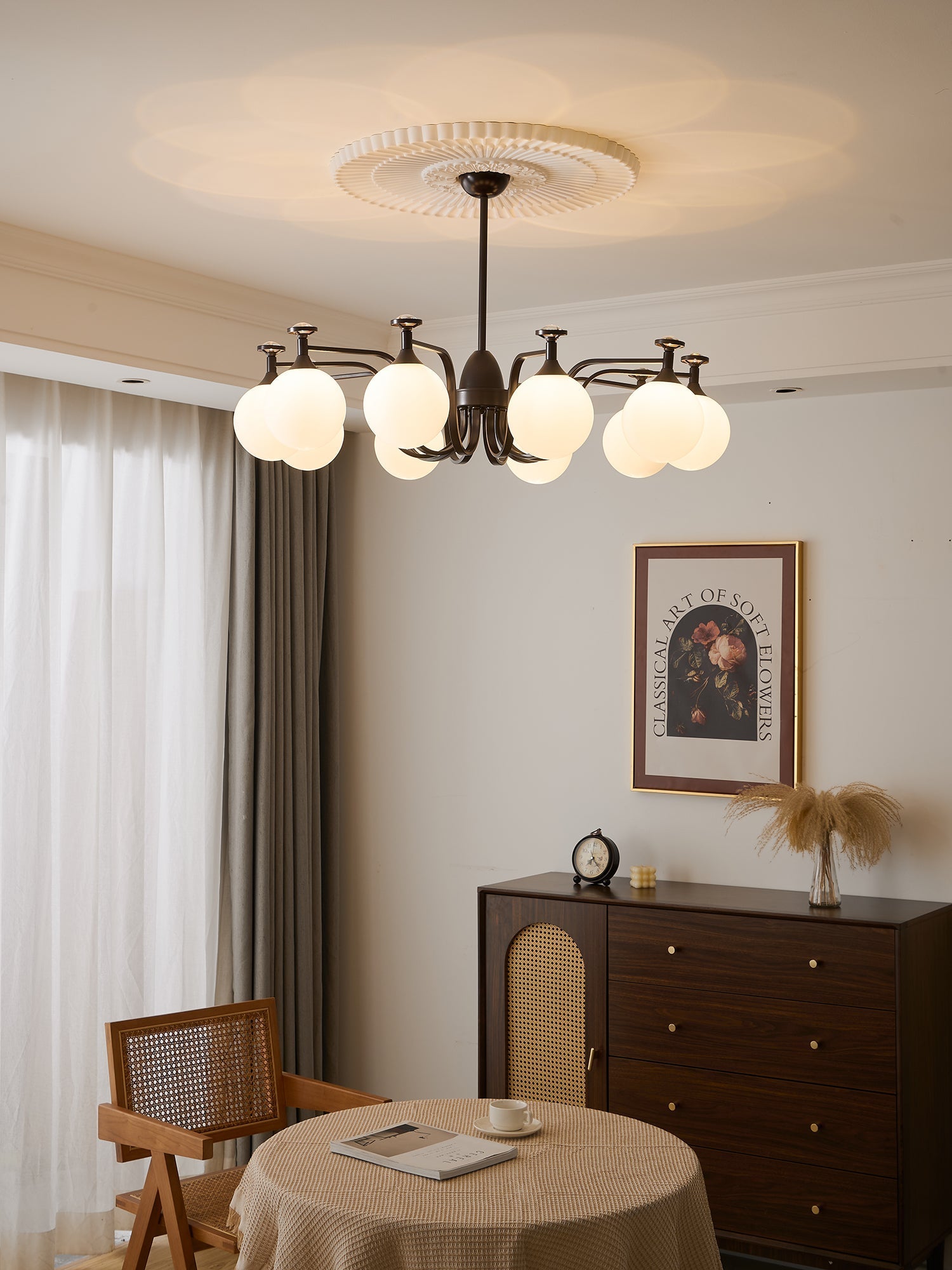 Zotheira Elegance Vintage Glass Chandelier - Letslighting