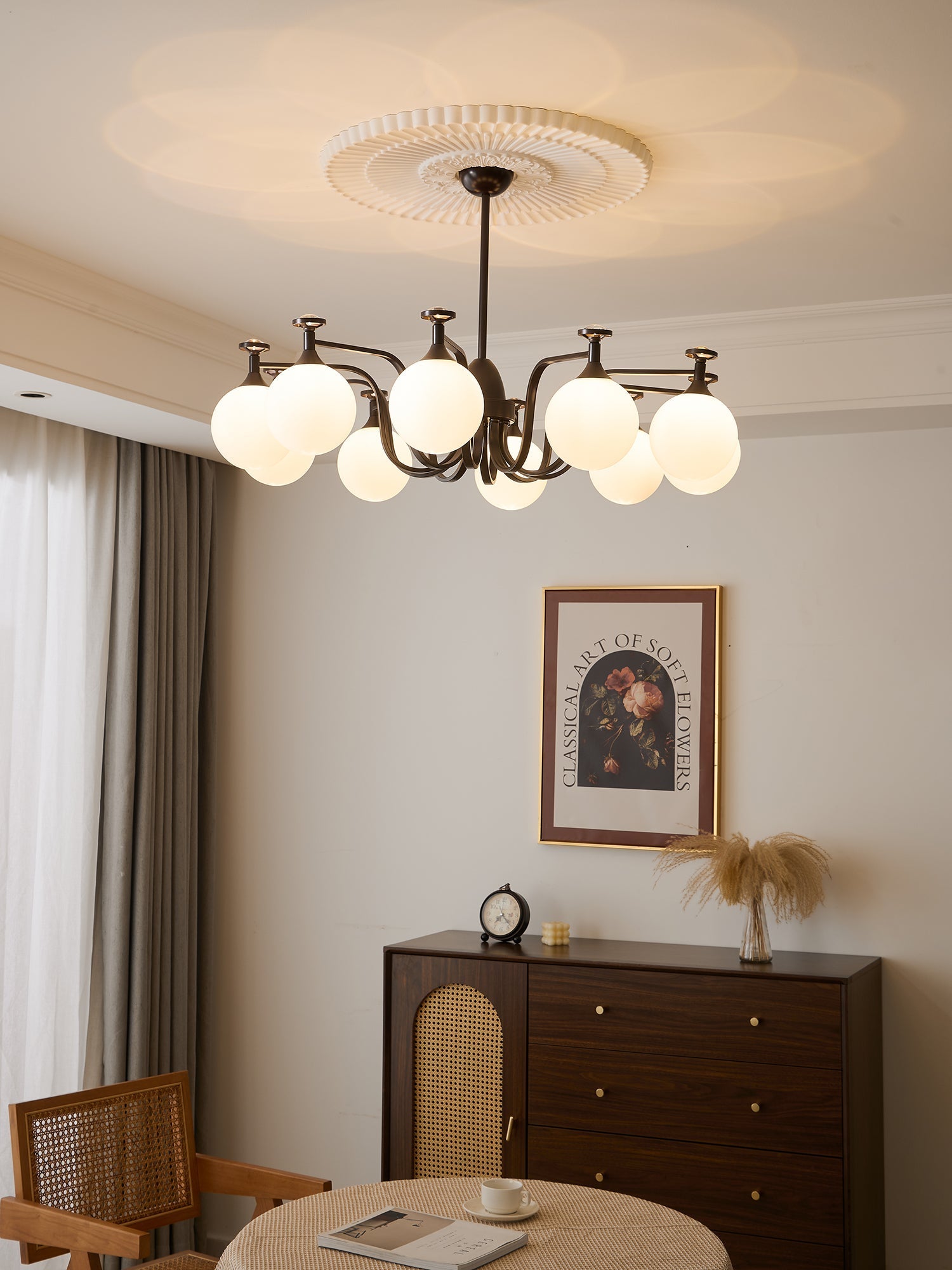Zotheira Elegance Vintage Glass Chandelier - Letslighting