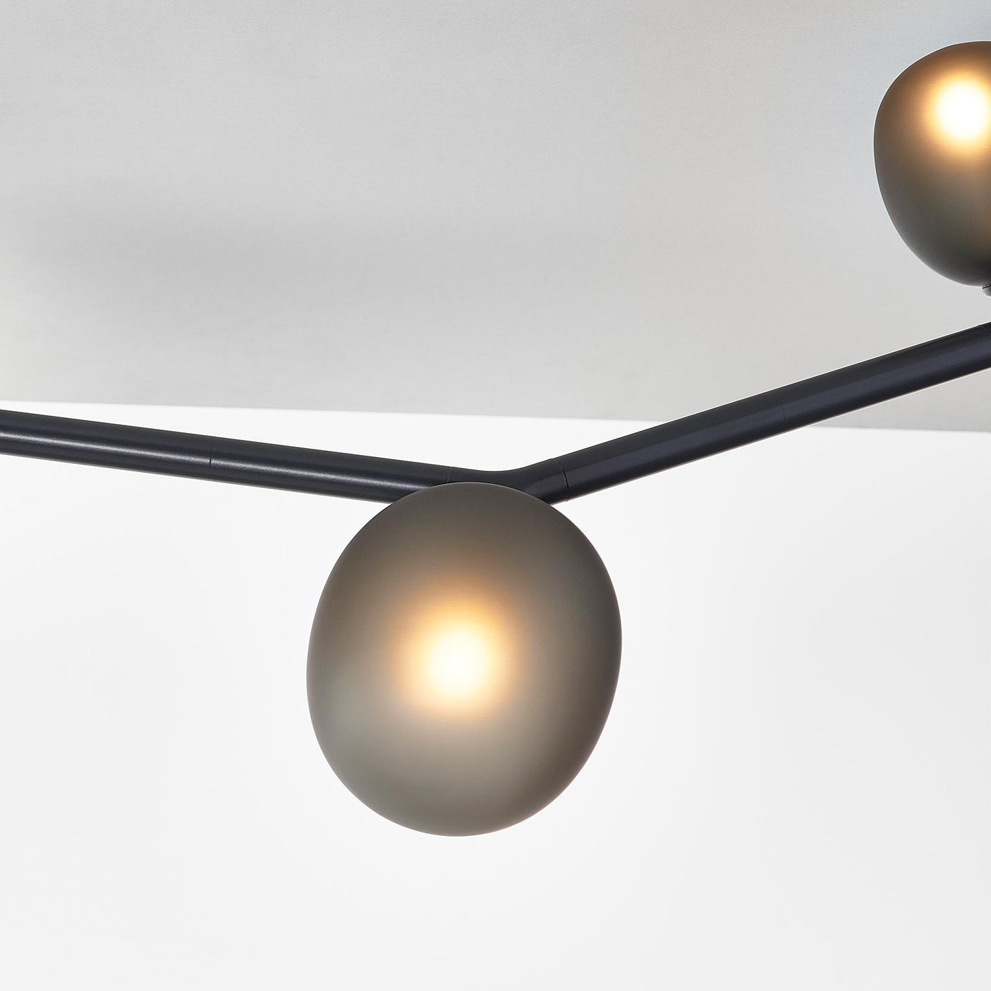 Evmirion Modern Minimalist Horizontal Glass Pendant Lamp - Letslighting