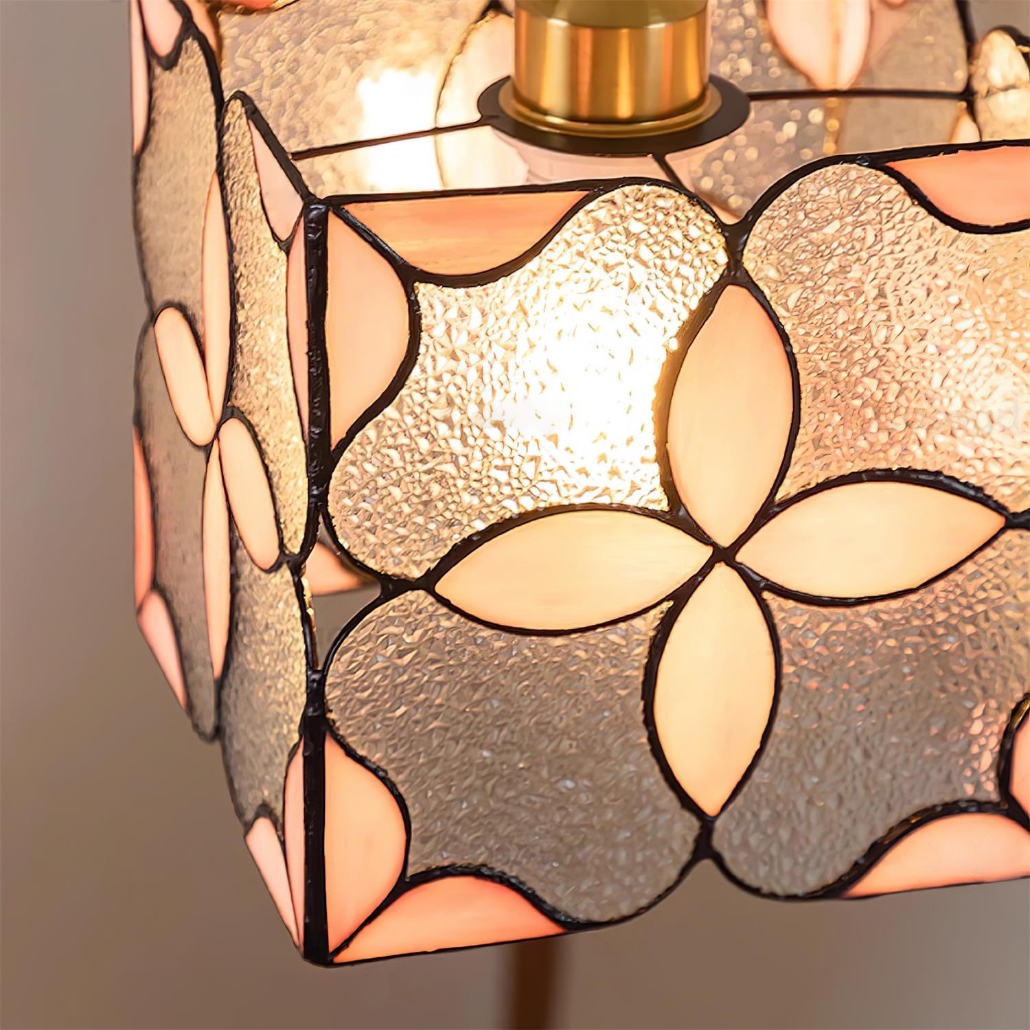 Glyna Tiffany Pendant Light - Letslighting