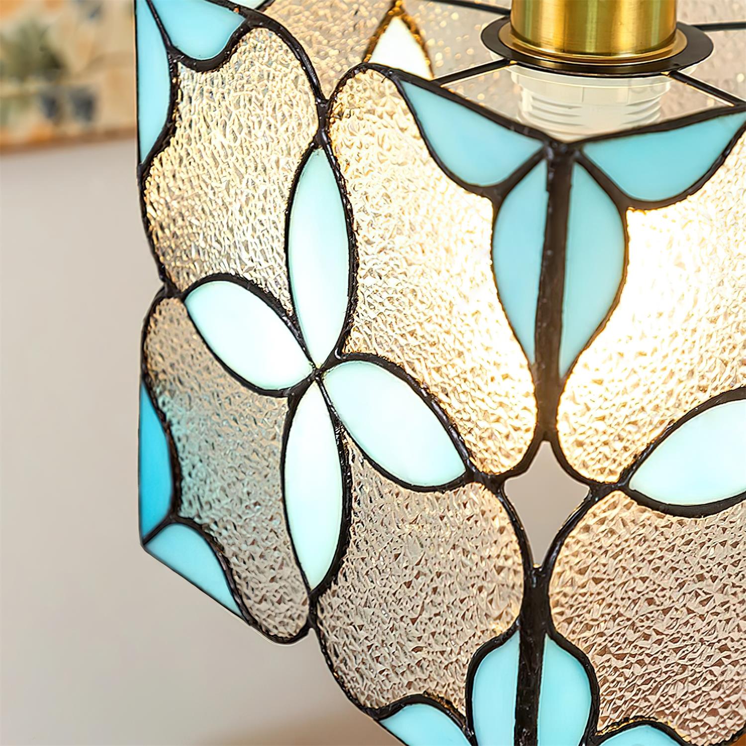 Glyna Tiffany Pendant Light - Letslighting