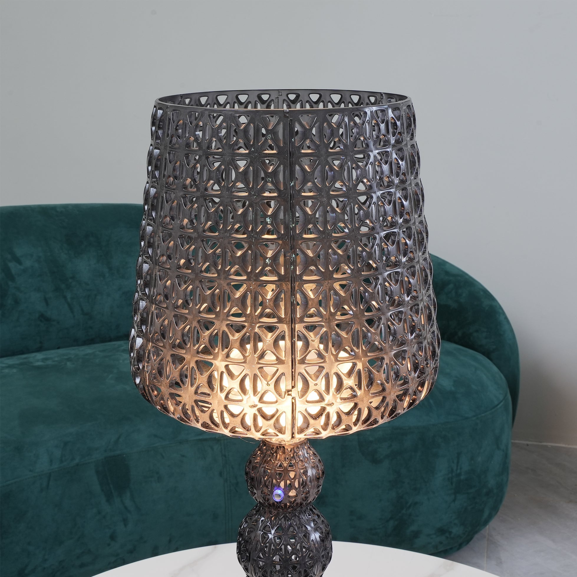 Lilah Acrylic Luxury Table Lamp - Letslighting