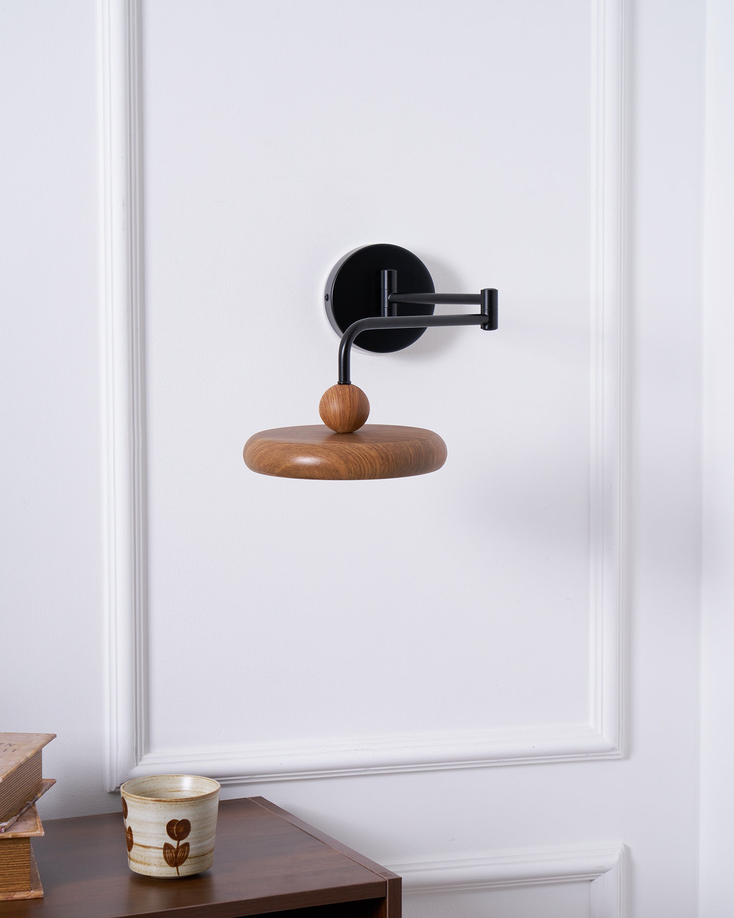 Karlin Modern Acrylic & Metal Wall Light