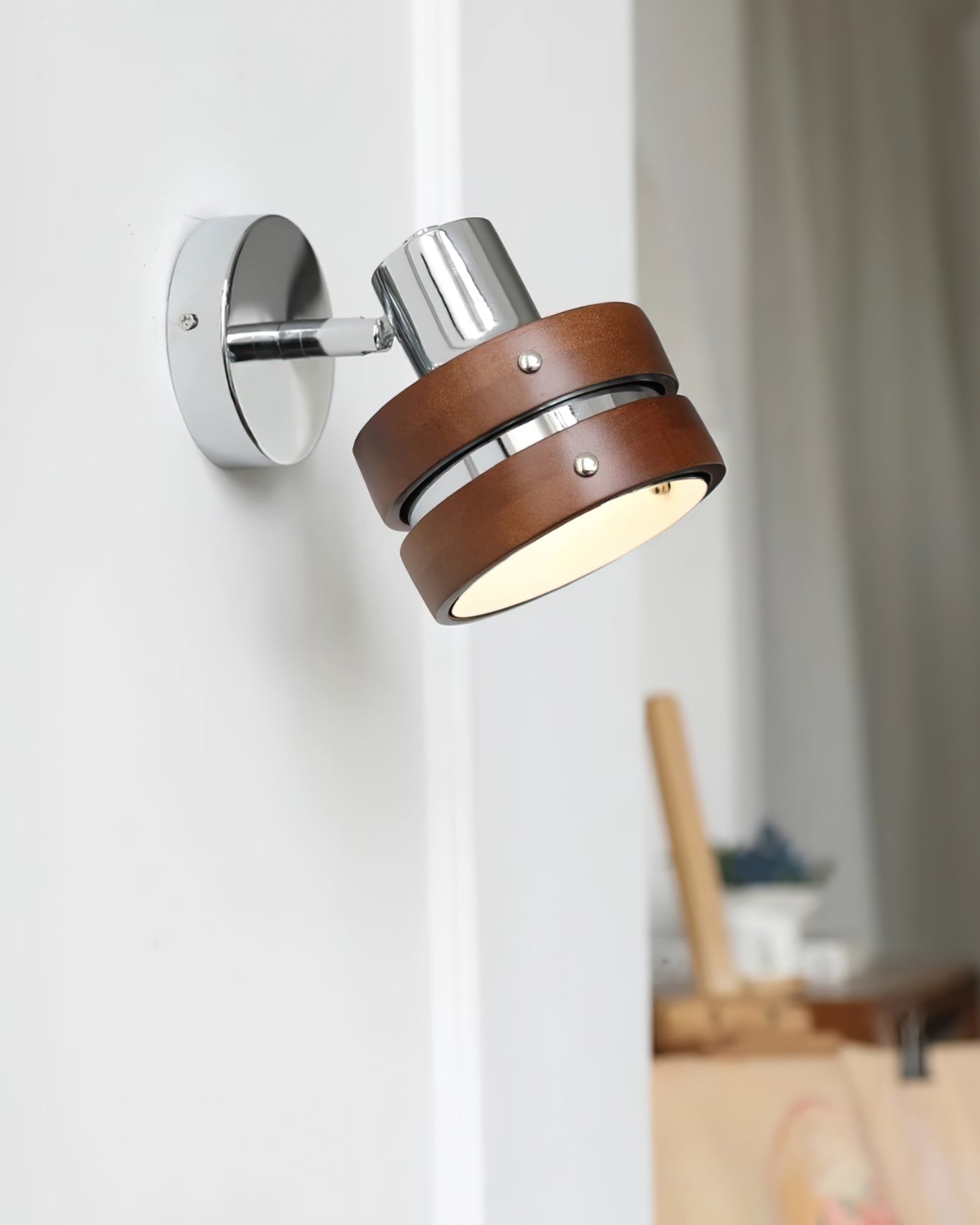 Zanorir Premium Nordic Art Walnut Wall Lamp - Letslighting