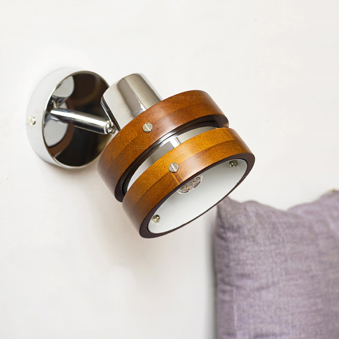 Zanorir Premium Nordic Art Walnut Wall Lamp - Letslighting