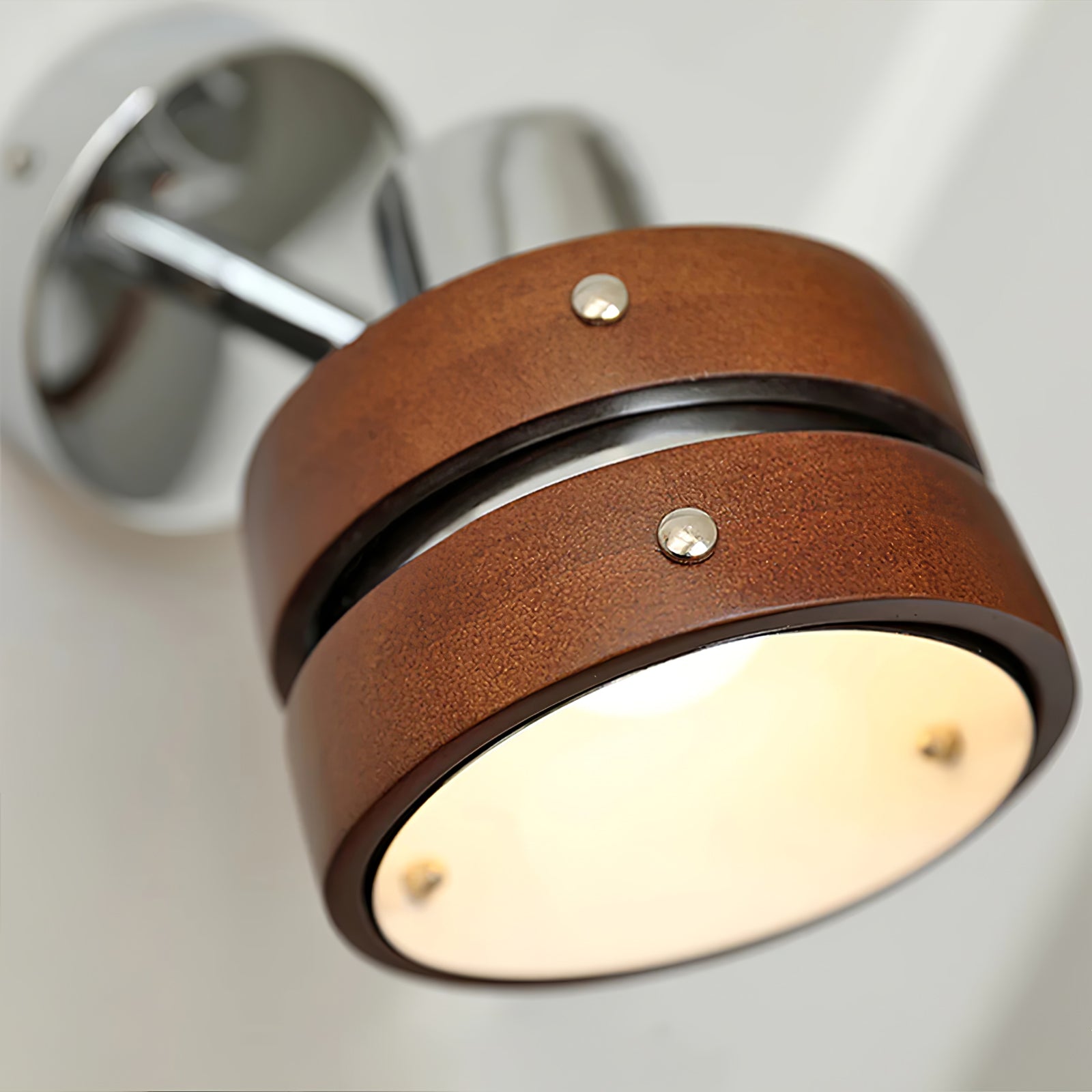 Zanorir Premium Nordic Art Walnut Wall Lamp - Letslighting