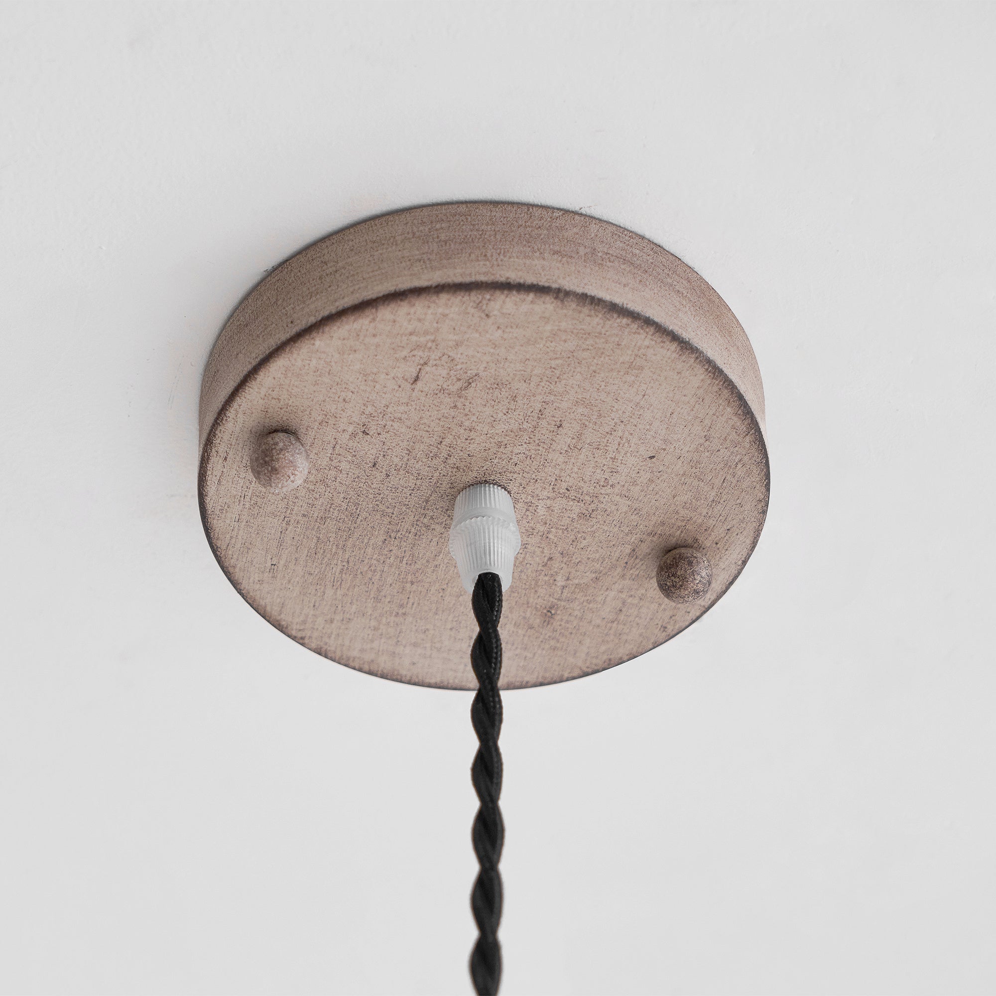 Etalyra Modern Minimalist Black Pendant Lamp - Letslighting