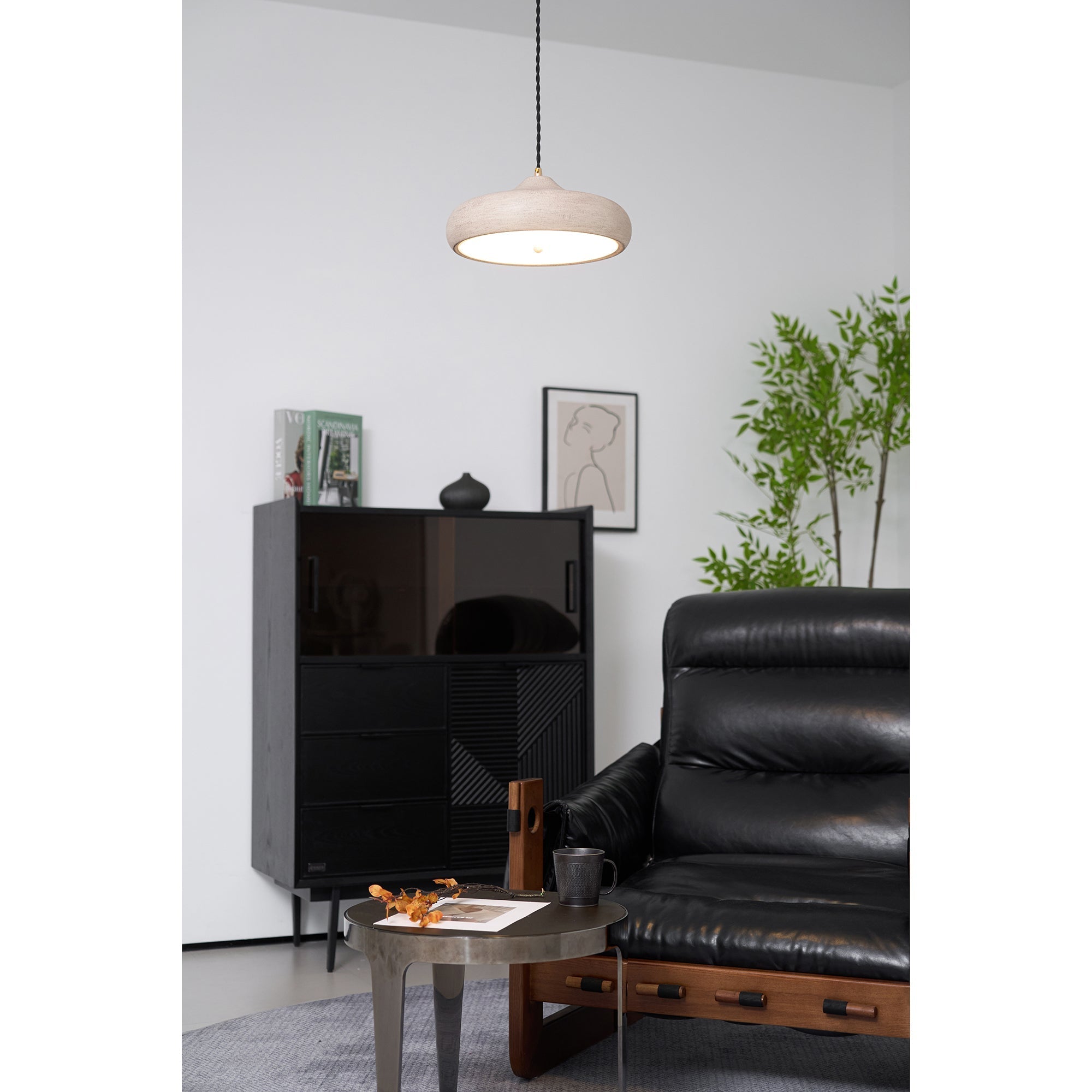 Etalyra Modern Minimalist Black Pendant Lamp - Letslighting