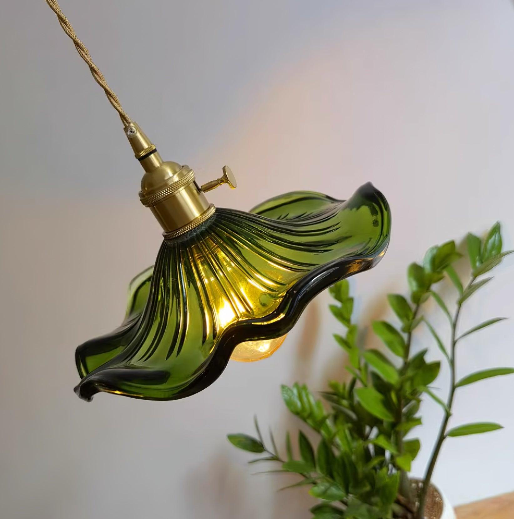 Verdalia Lotus Leaf Pendant Light - Letslighting