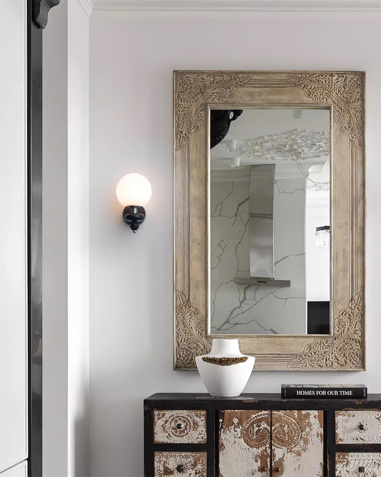 Evelo Modern Globe Wall Lamp - Letslighting
