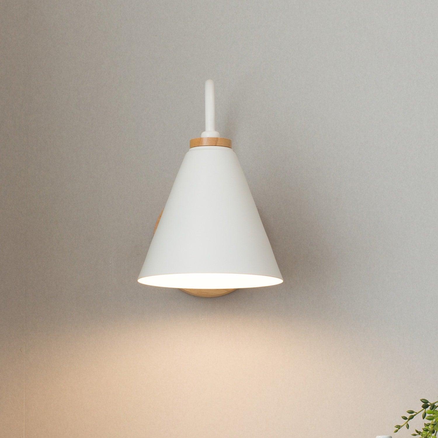 Muto Nordic Wood Wall Lamp - Letslighting