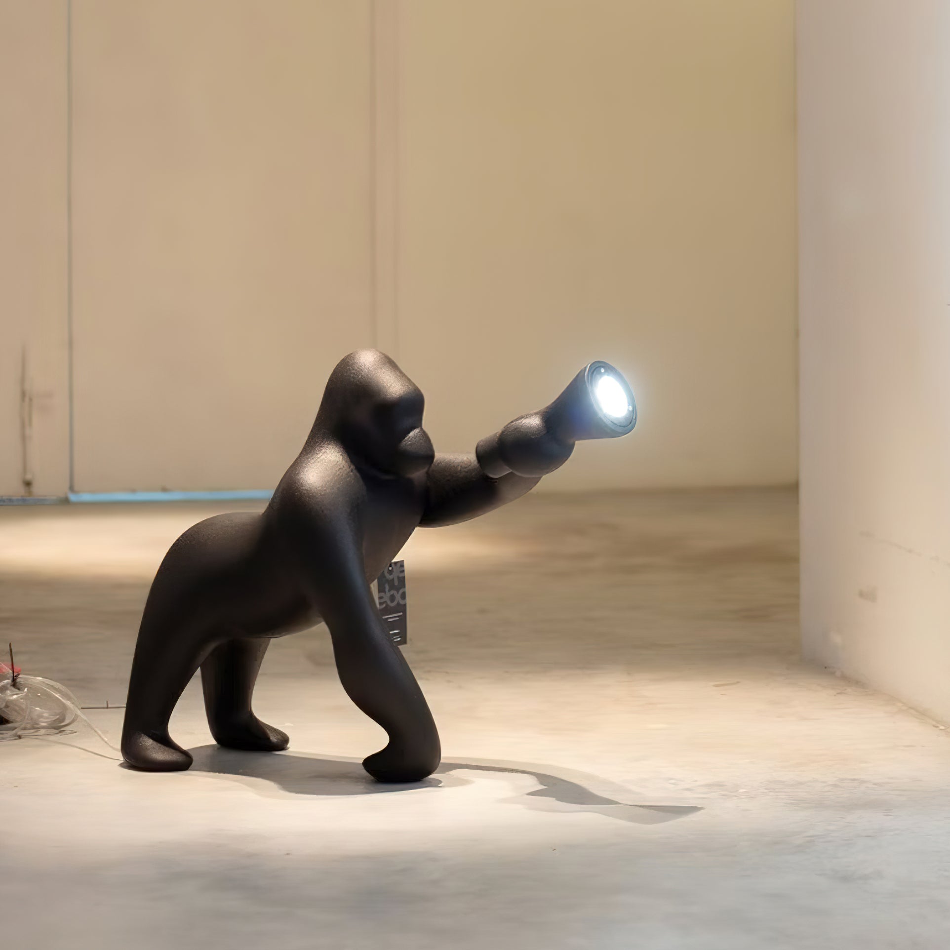 Zasolil Artistic Resin Gorilla Floor Lamp - Letslighting